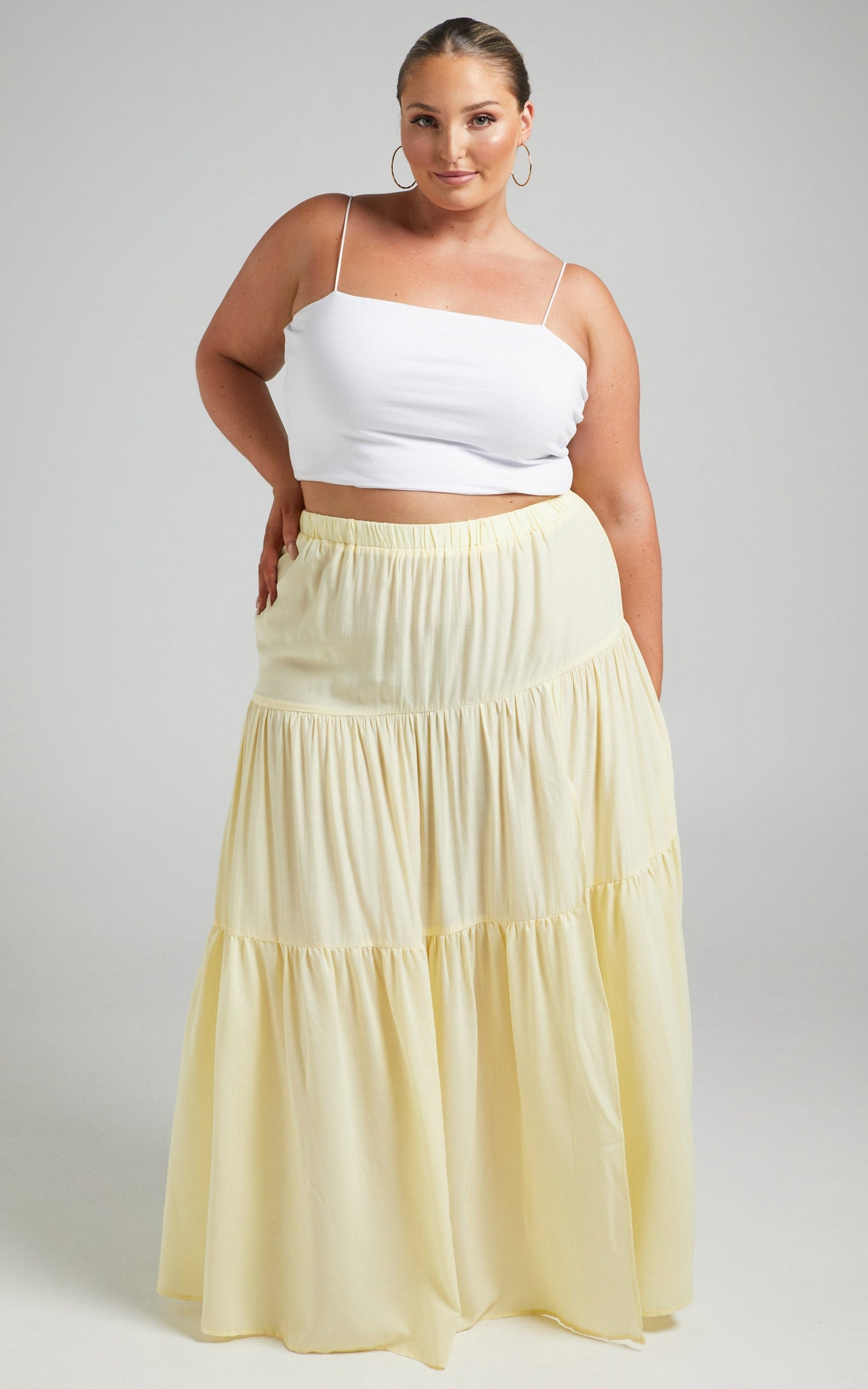 Kasiani Asymmetric Tiered Maxi Skirt in Cream