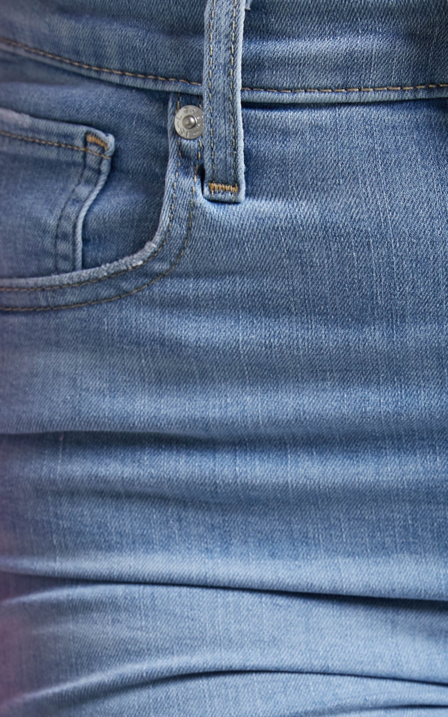 Levi's - Mile High Super Skinny Jean in Ontario Ripper