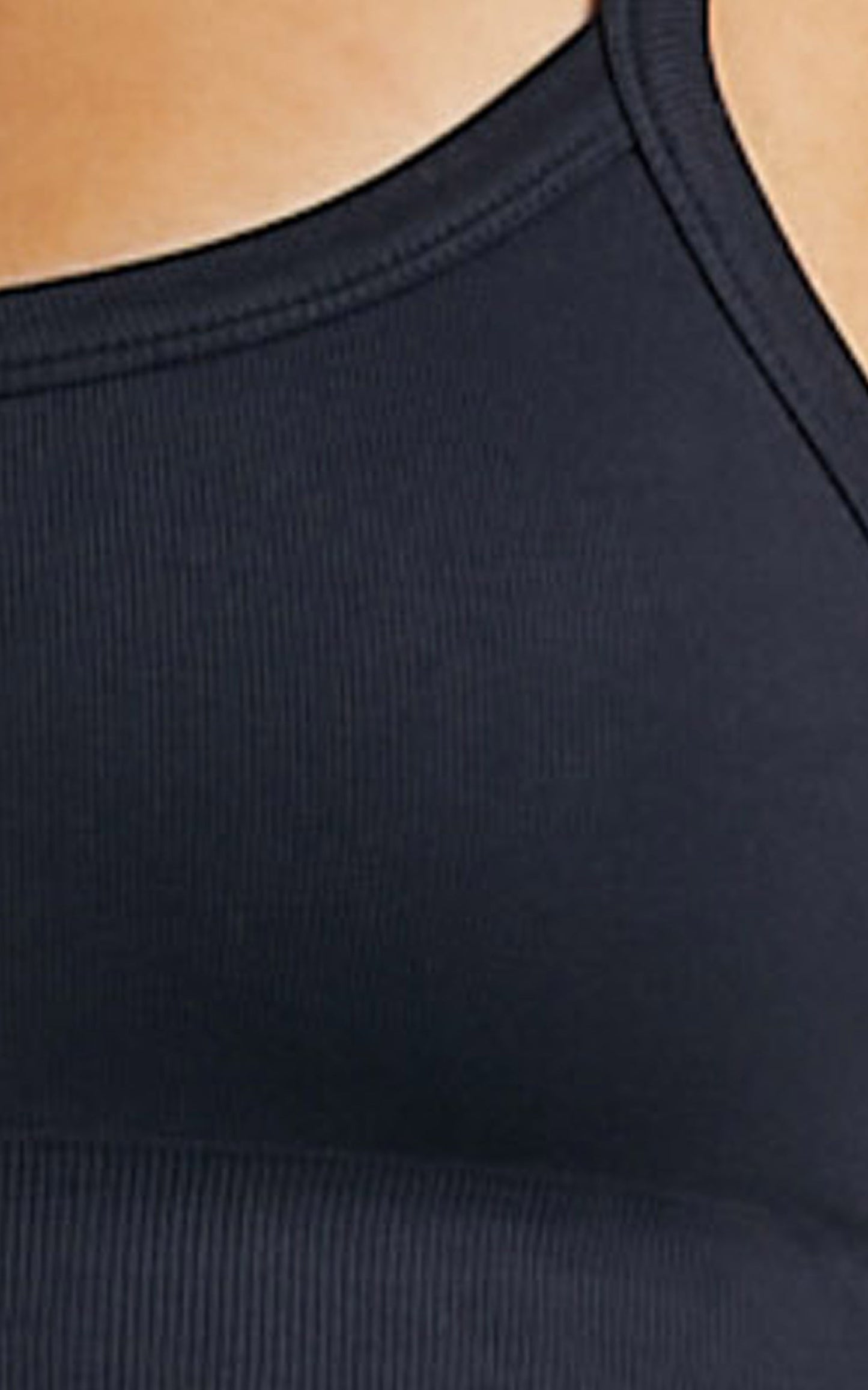 Lahana - Fleur Seamless Crop Top in Black