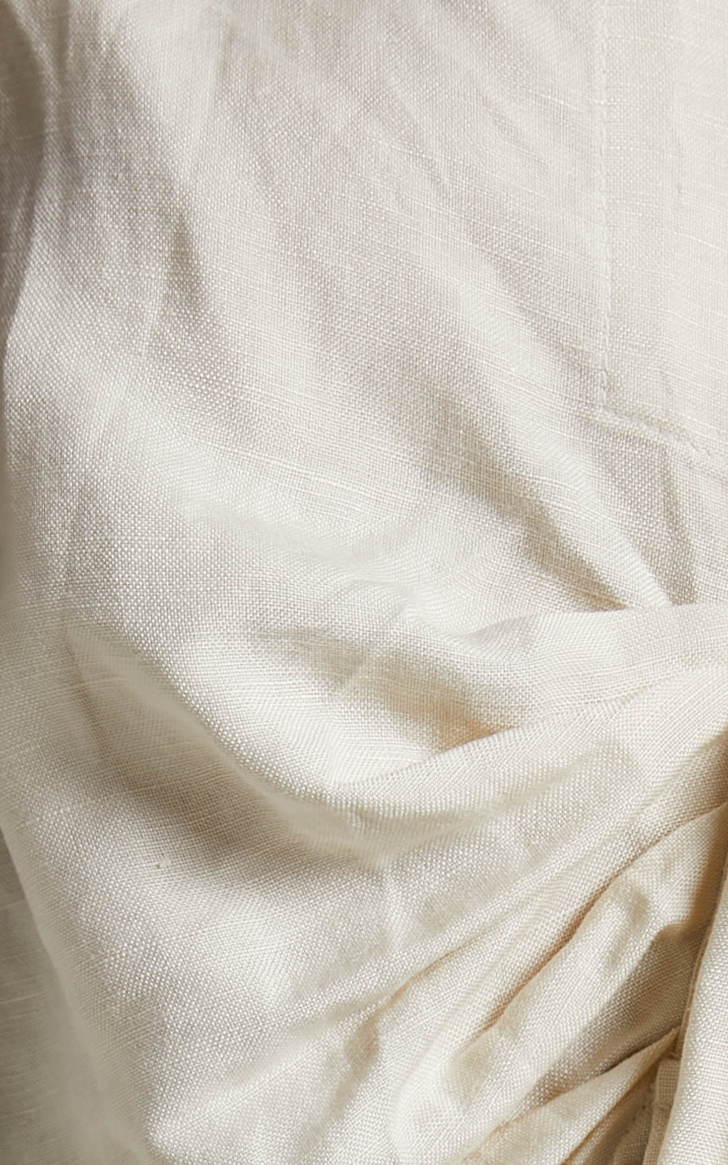 Lioness - Valencia Linen Look Plunge Top in Off White