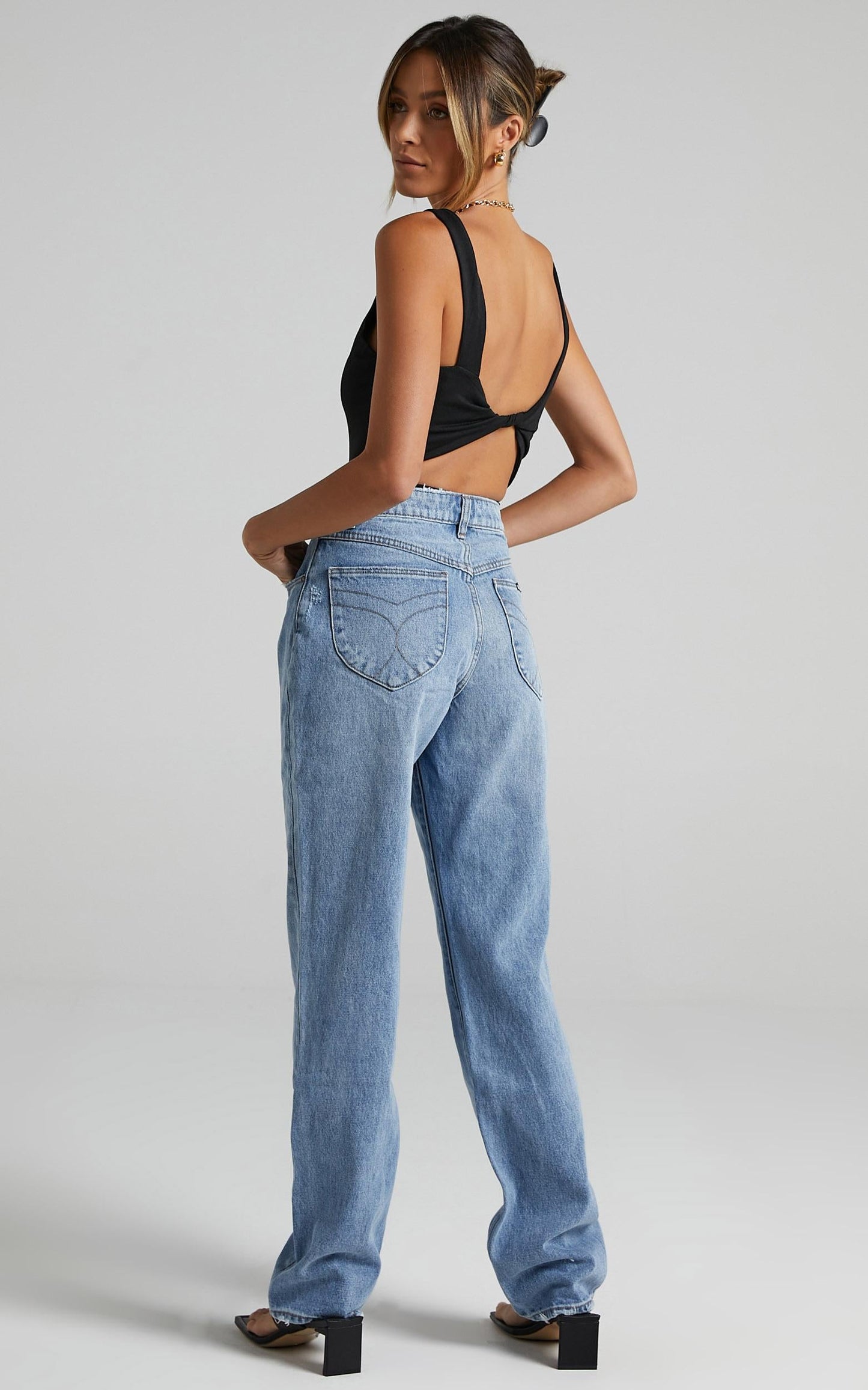 Rolla's - Classic Straight Jean in 90s Blue