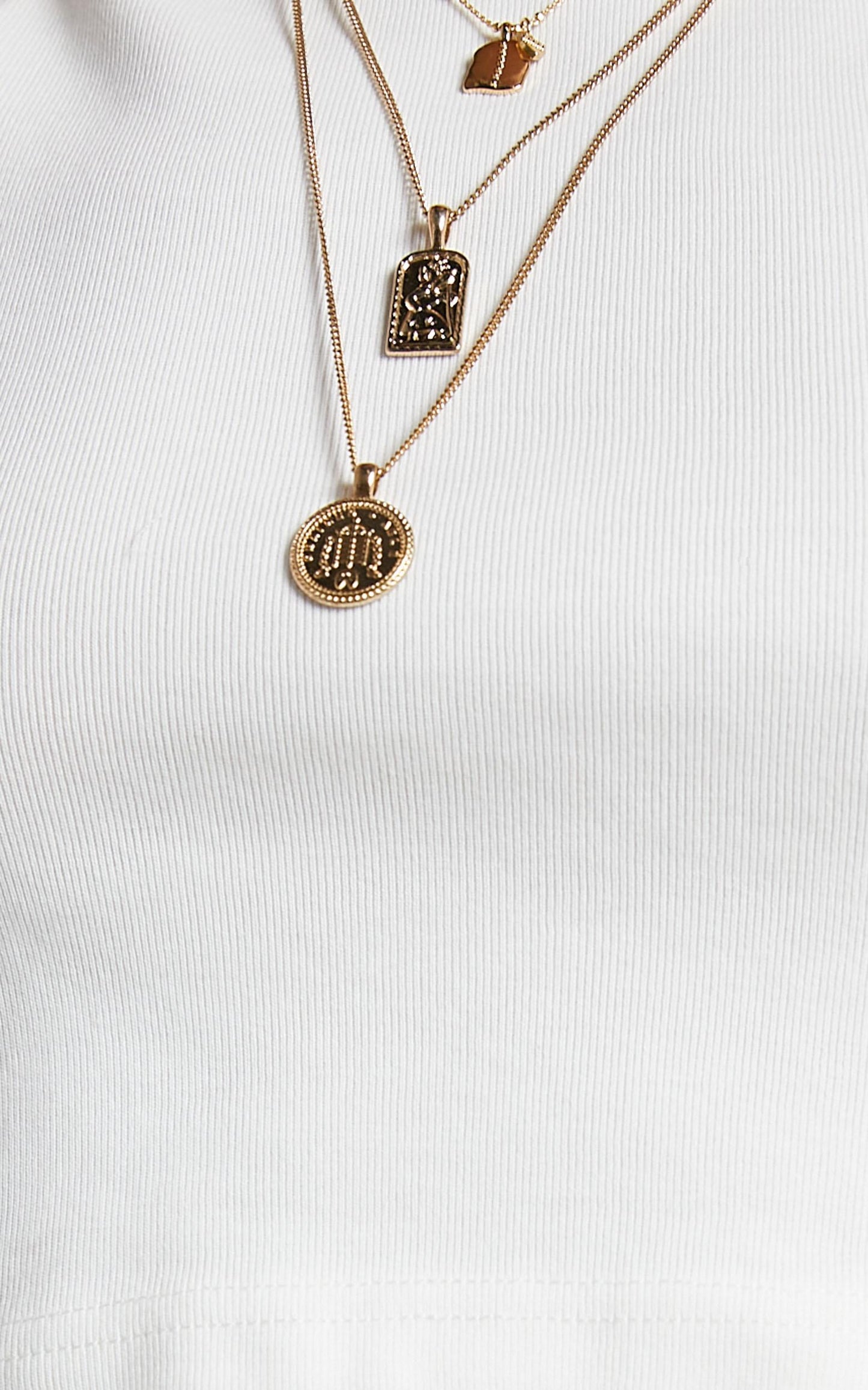 Abrand - 90's Crop Tee in White Sand