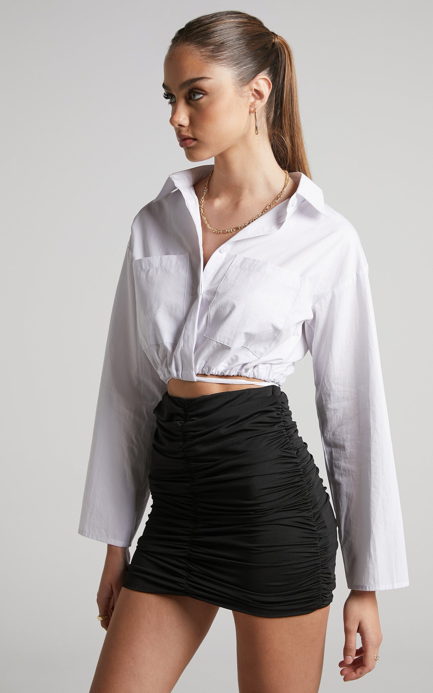 Ajisa Mini Skirt - Ruched Bodycon Skirt in Black