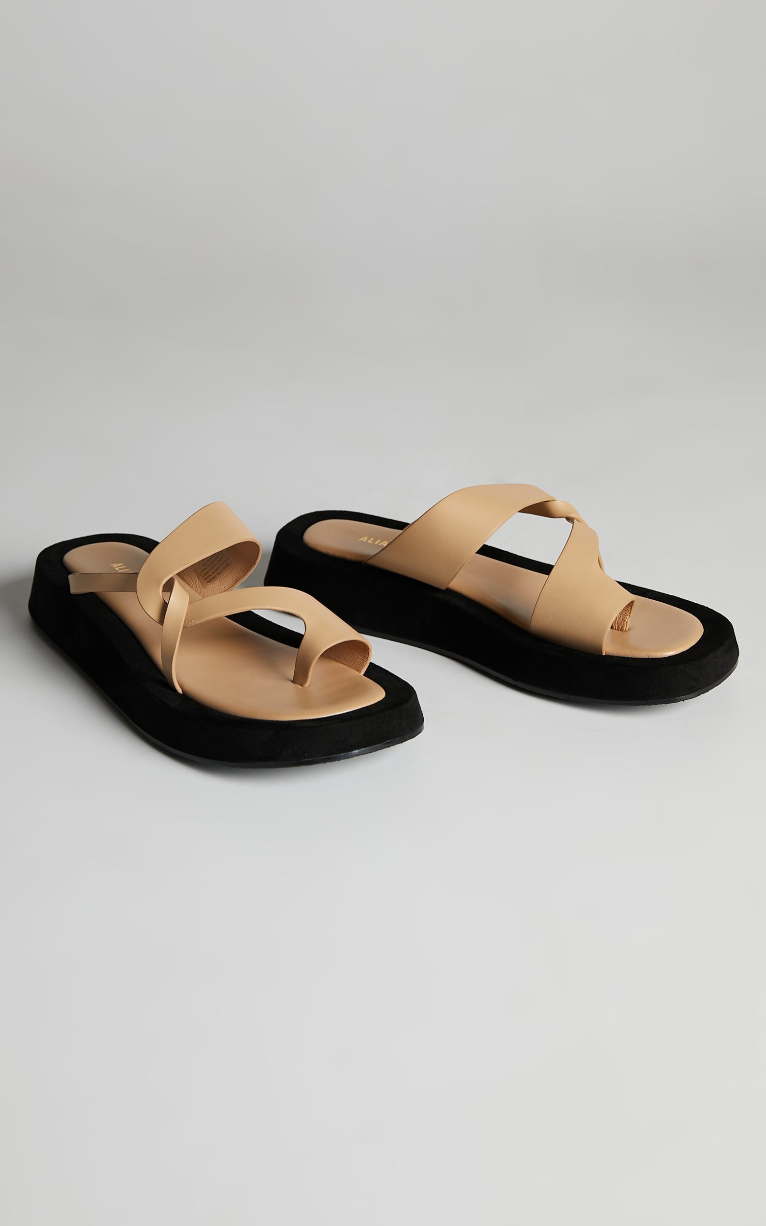 ALIAS MAE - POLO SANDALS in Natural