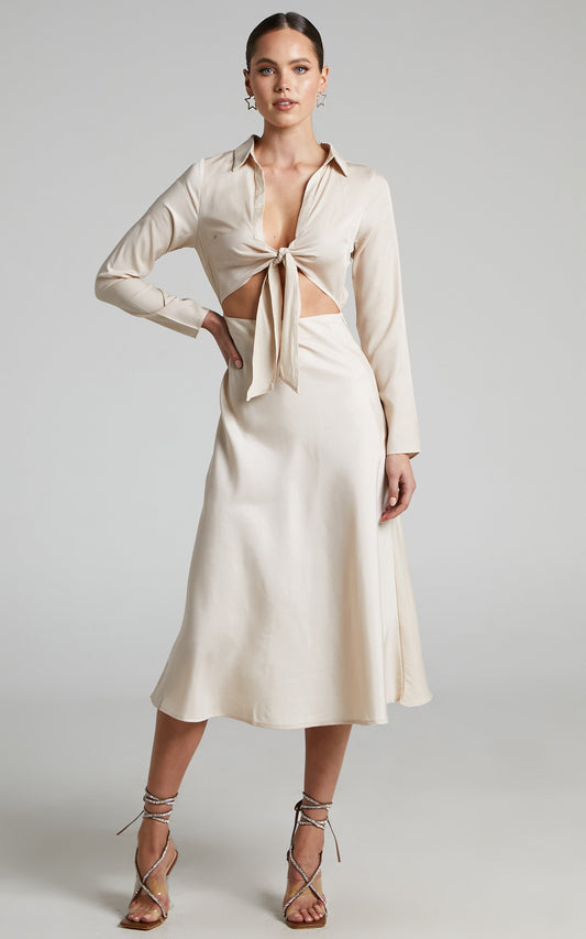 Annisa Tie Front Collared Midi Dress in Champagne