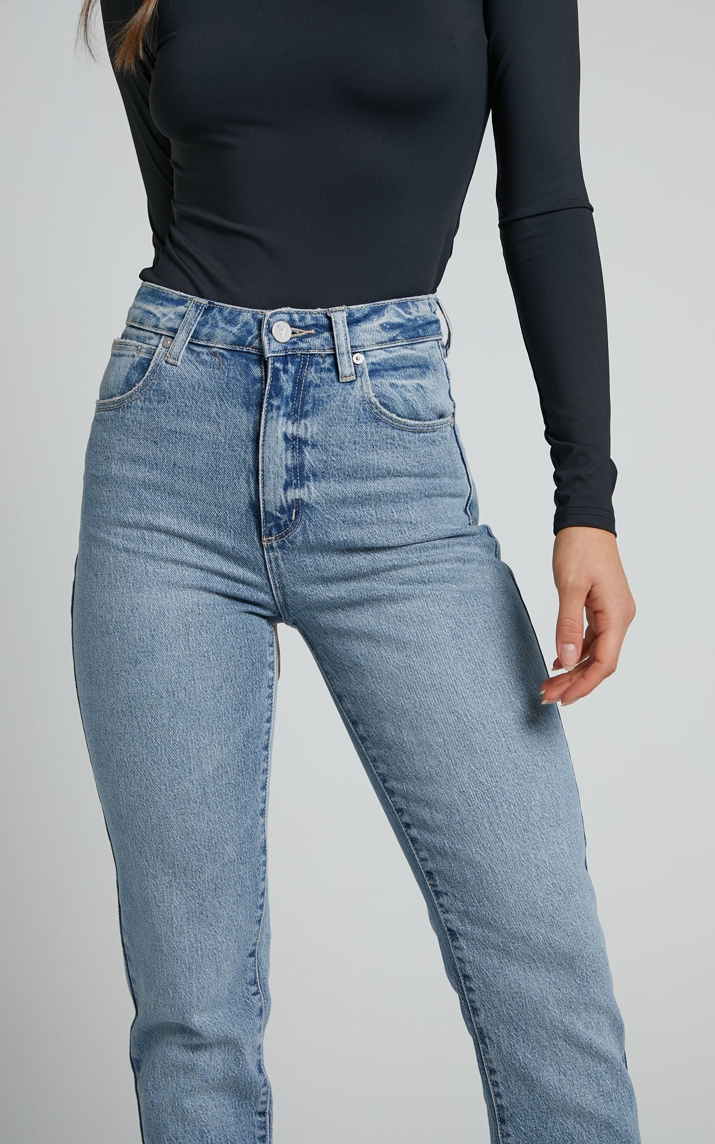 A 94 High Slim Lizzie Y2K in Vintage Blue