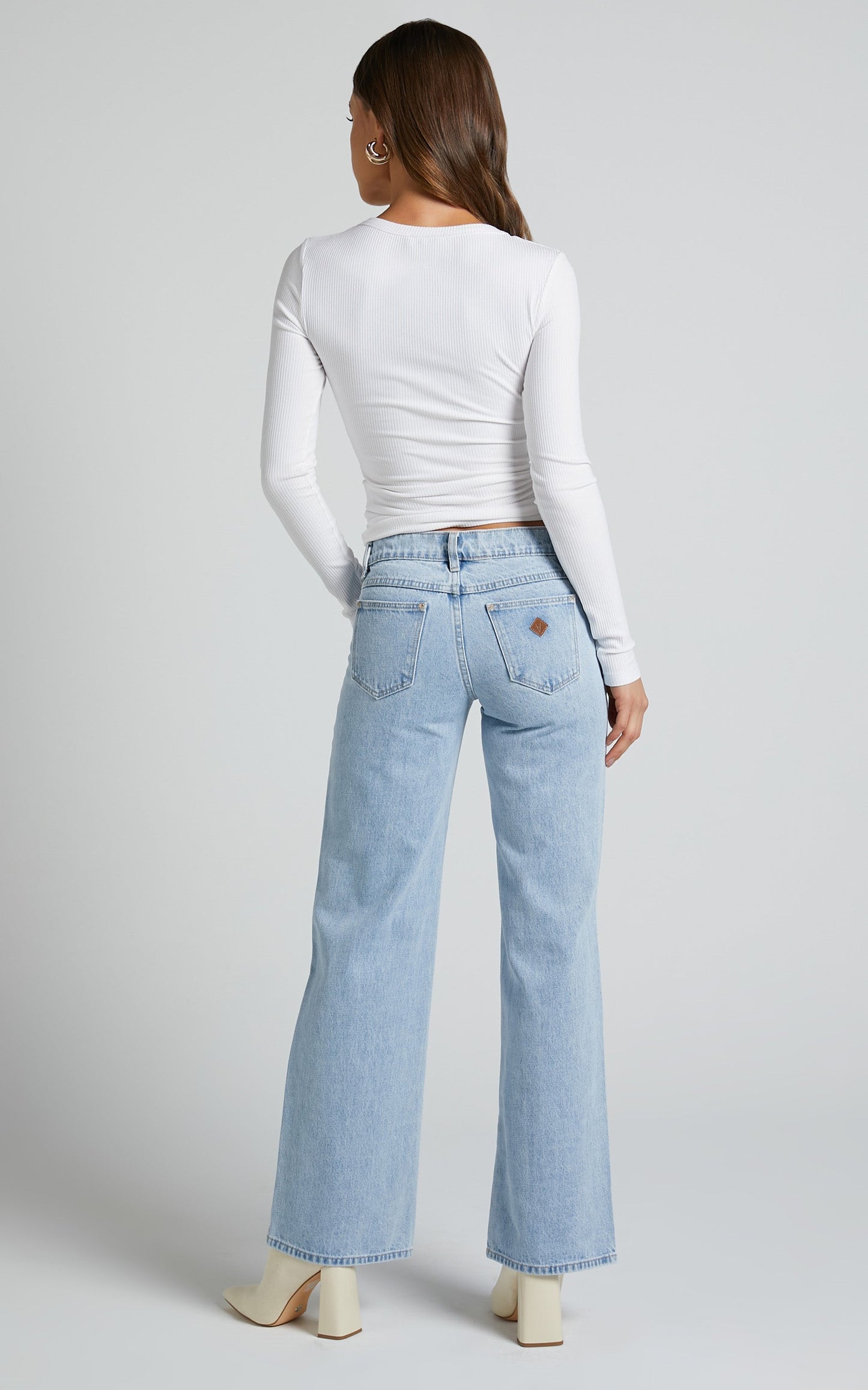 A 99 Low & Wide in Walk Away