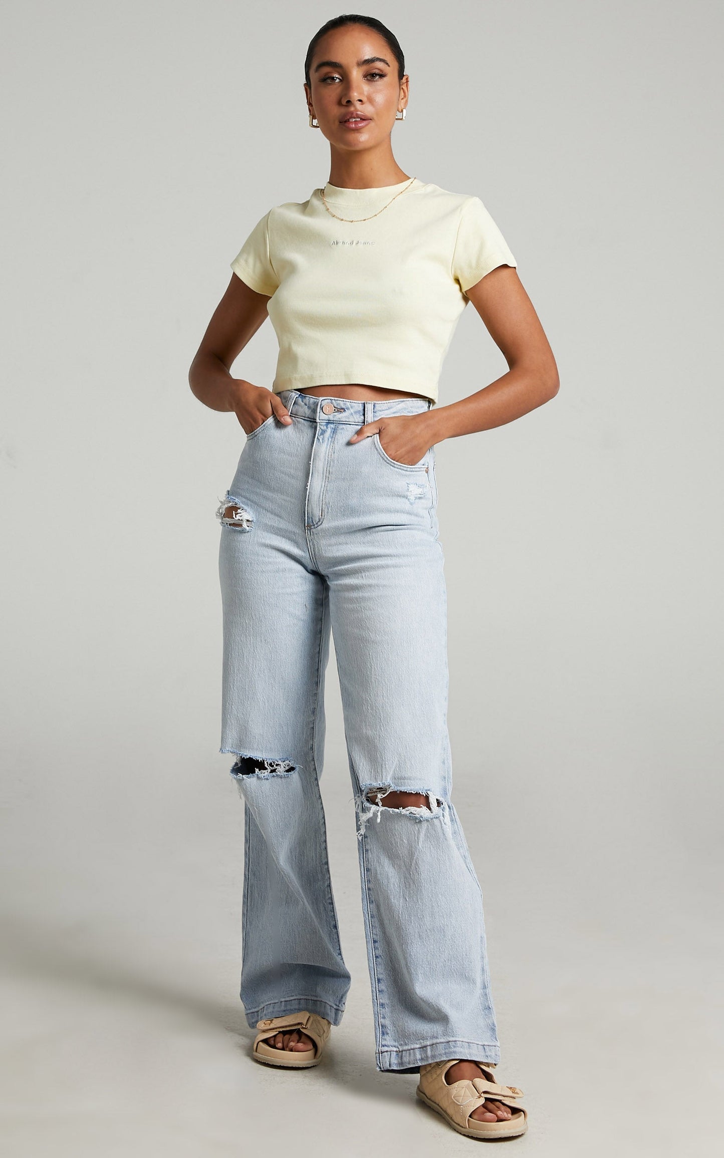 Abrand - 90's Crop Tee in Butter