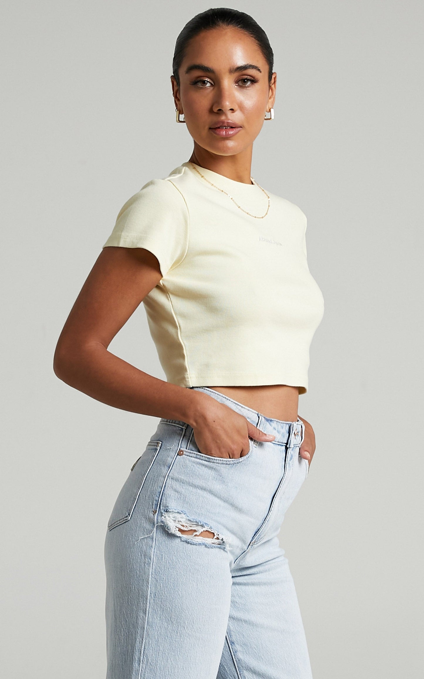 Abrand - 90's Crop Tee in Butter