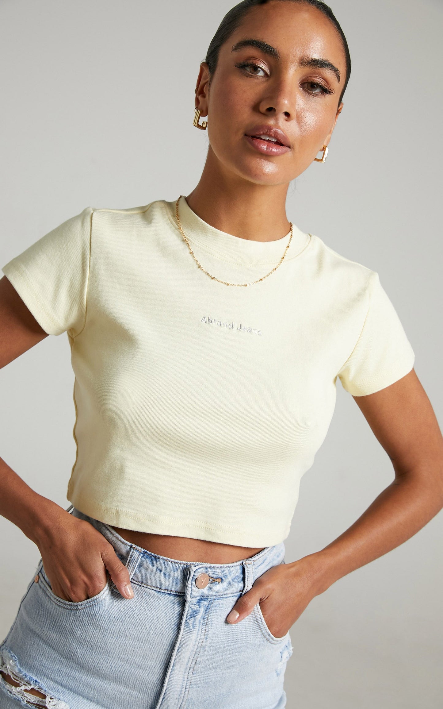 Abrand - 90's Crop Tee in Butter