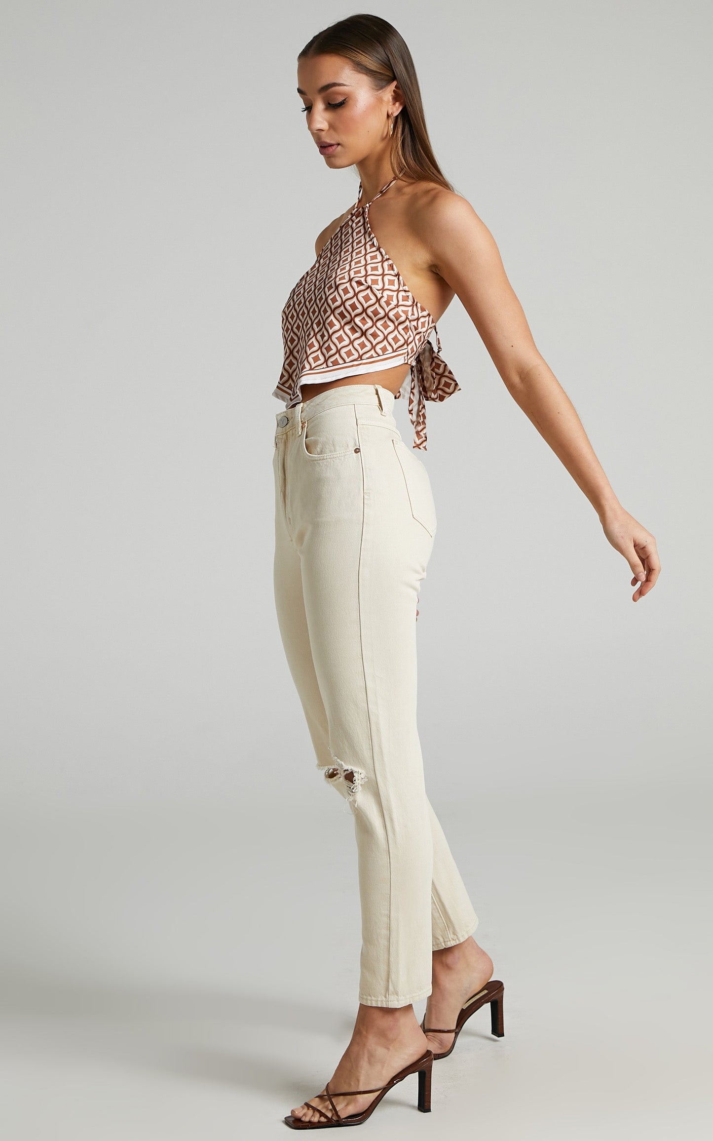 Abrand - A '94 High Slim Jean in Ecru Rip