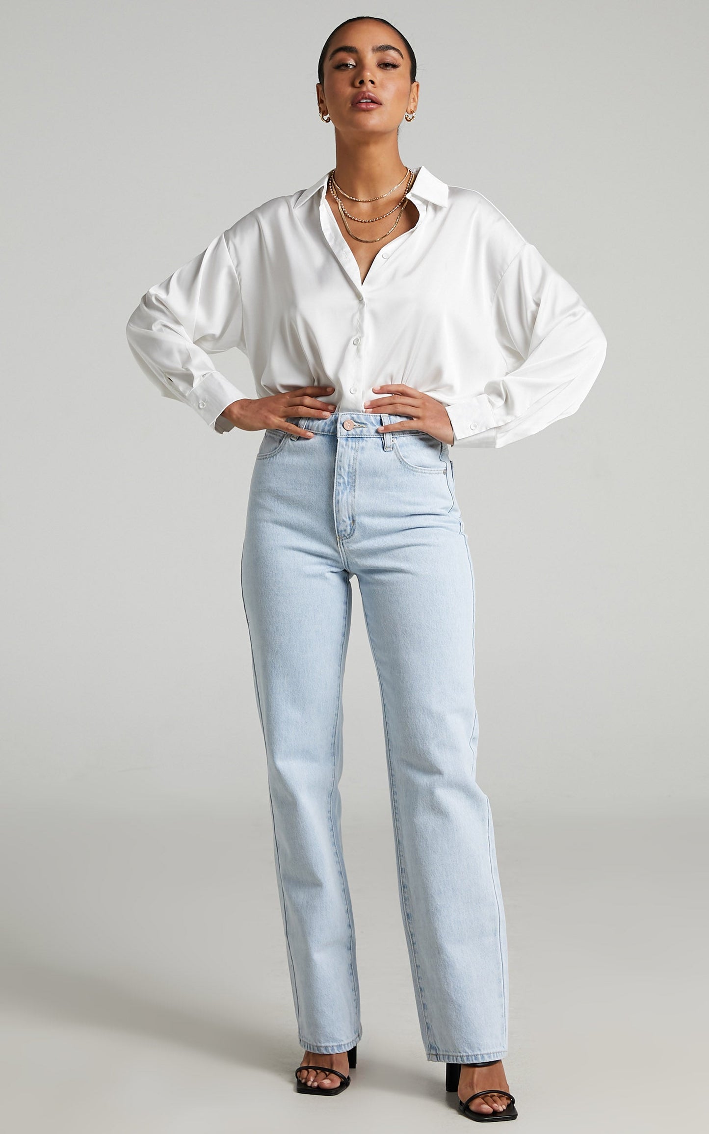 Abrand - A '94 High Straight Jean in Bleached Stone