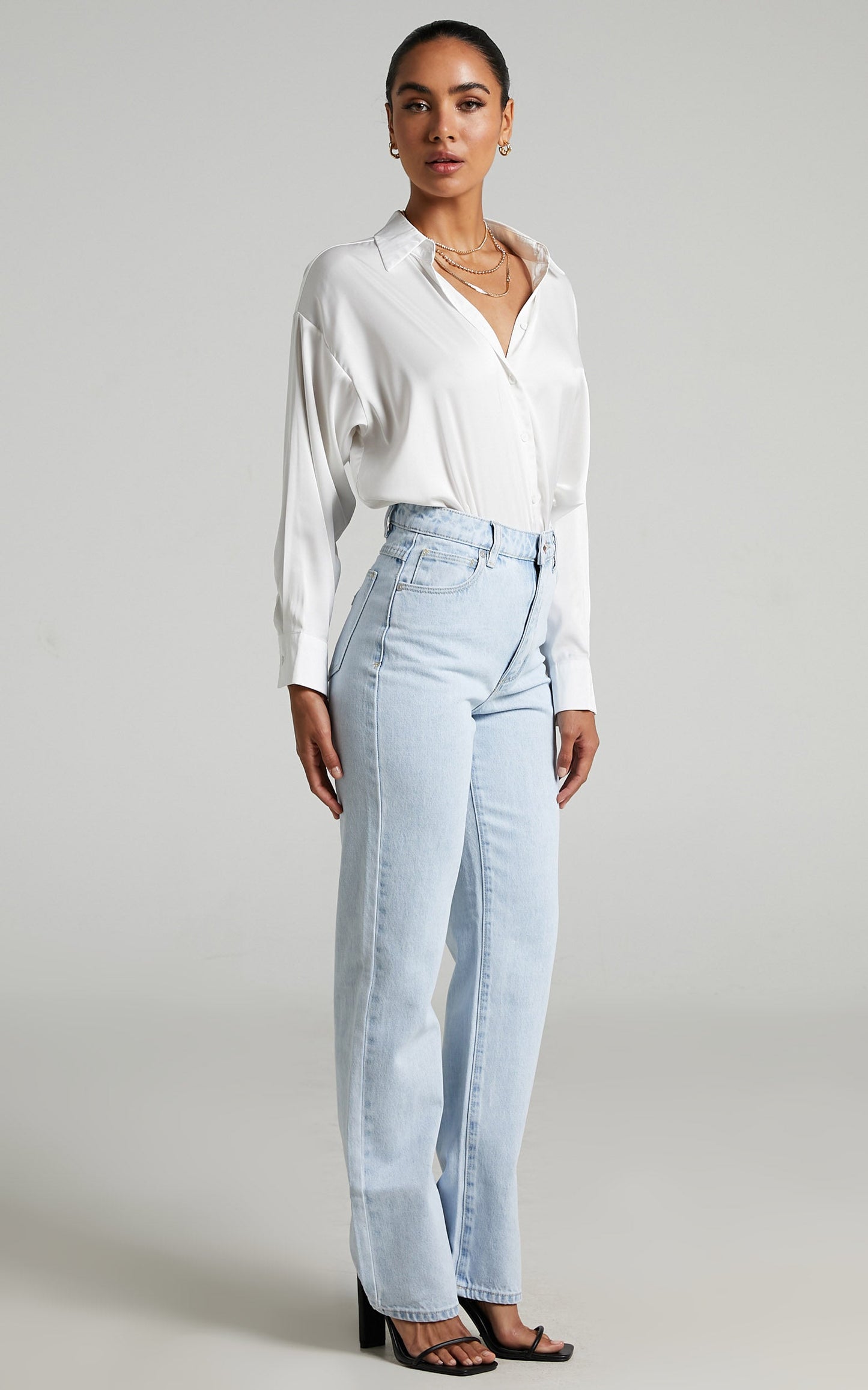 Abrand - A '94 High Straight Jean in Bleached Stone