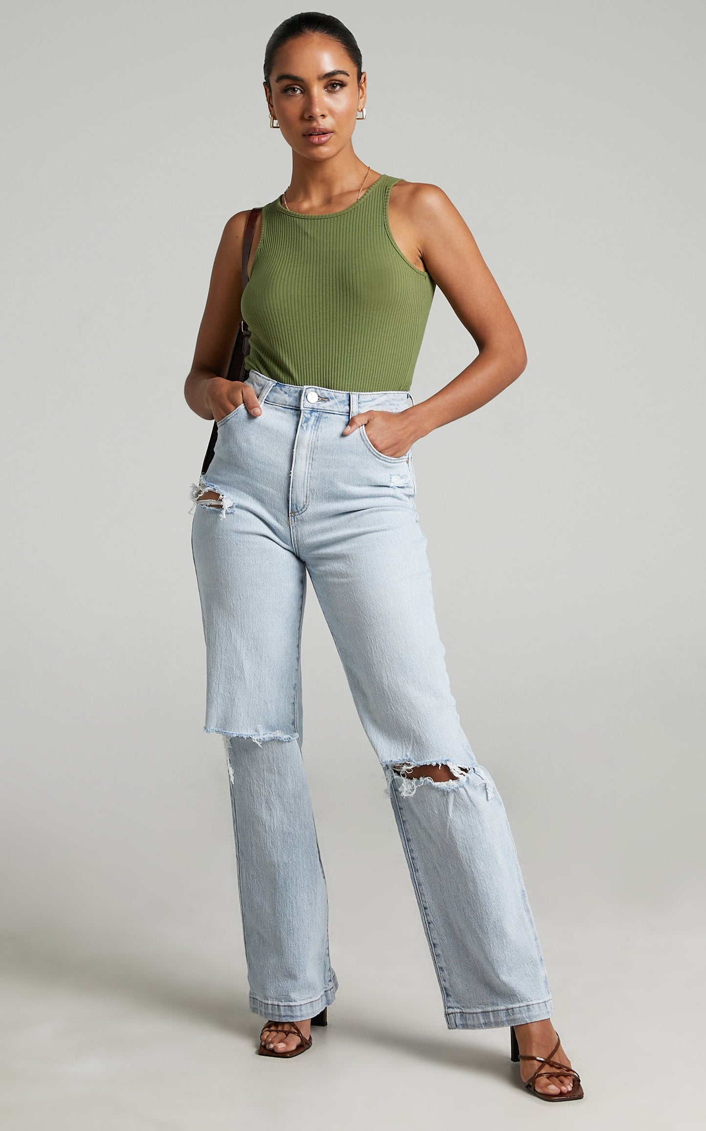 Abrand - A '94 High & Wide Jean in Grace Rip