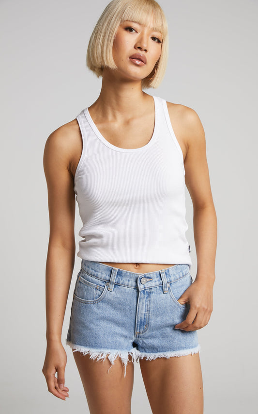 Abrand - A 99 LOW SHORT ESMERALDA DENIM SHORTS in Esmeralda