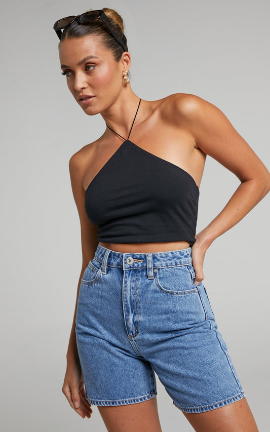 Abrand - A Carrie Denim Short in Georgia