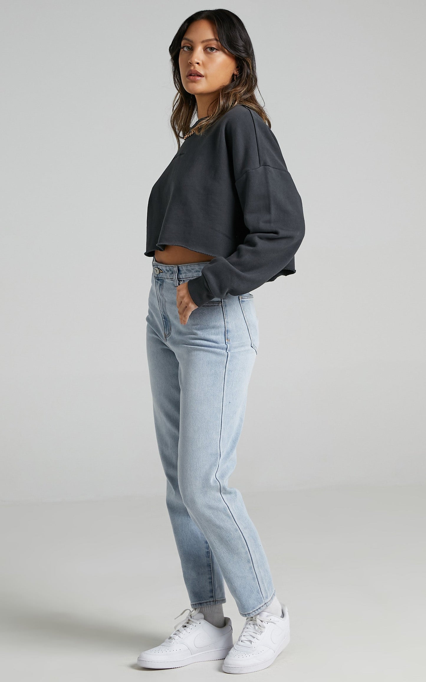 Abrand - A Cropped Oversized Sweater in Washed Black