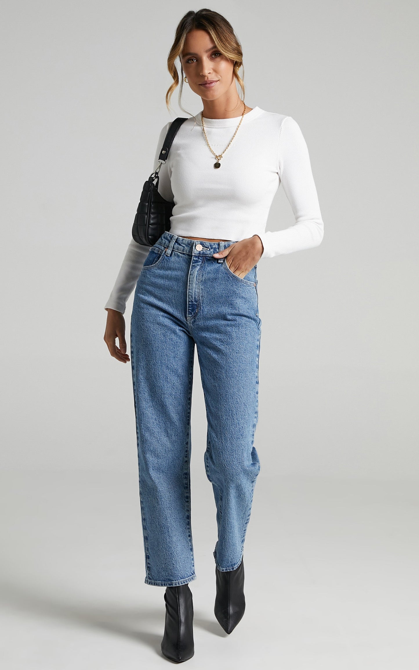 Abrand - A Heather Long Sleeve Tee in White