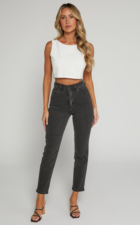 Abrand - A '94 High Slim Jean in 90210 Black