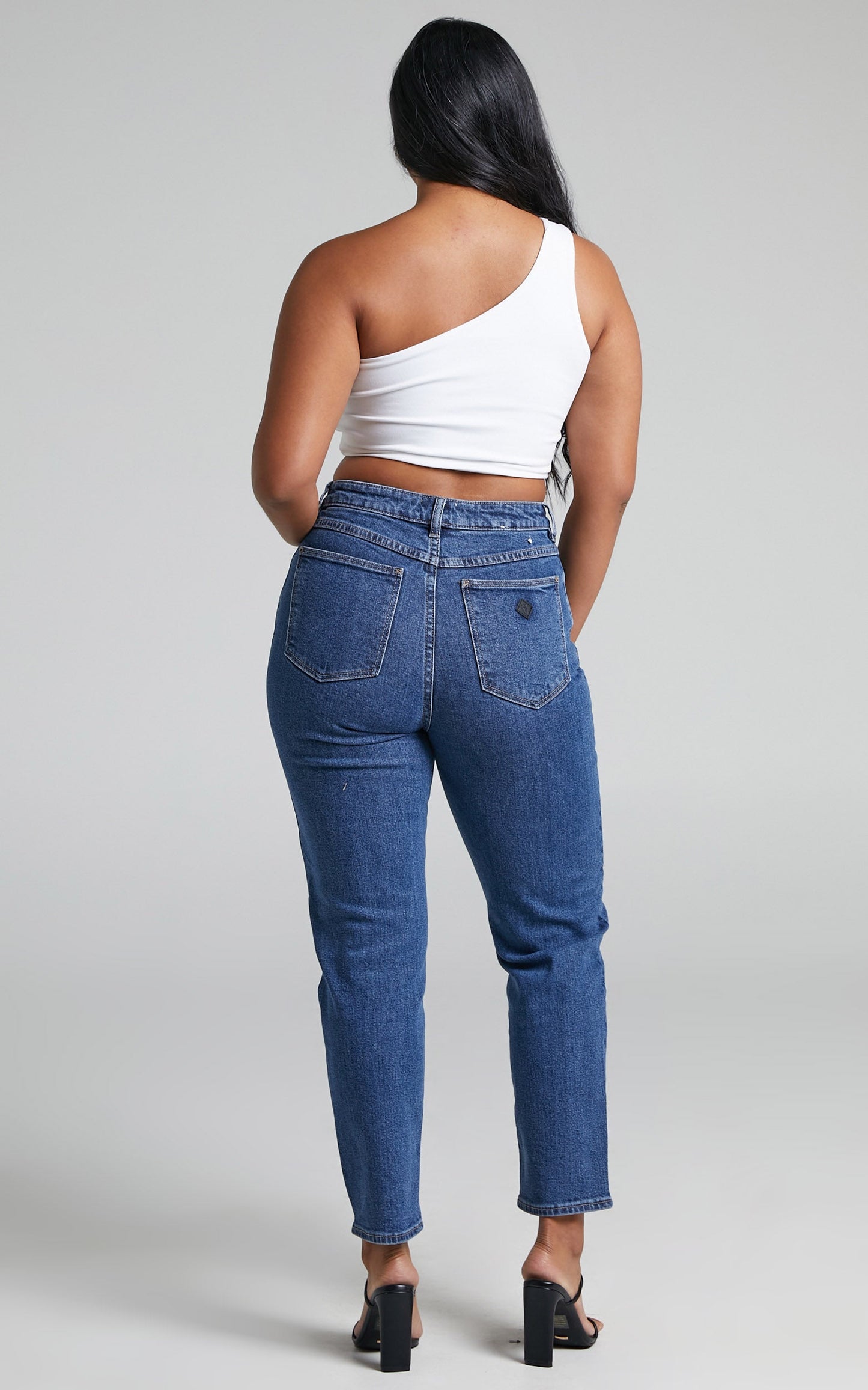 Abrand - A '94 High Slim Jean in Electra