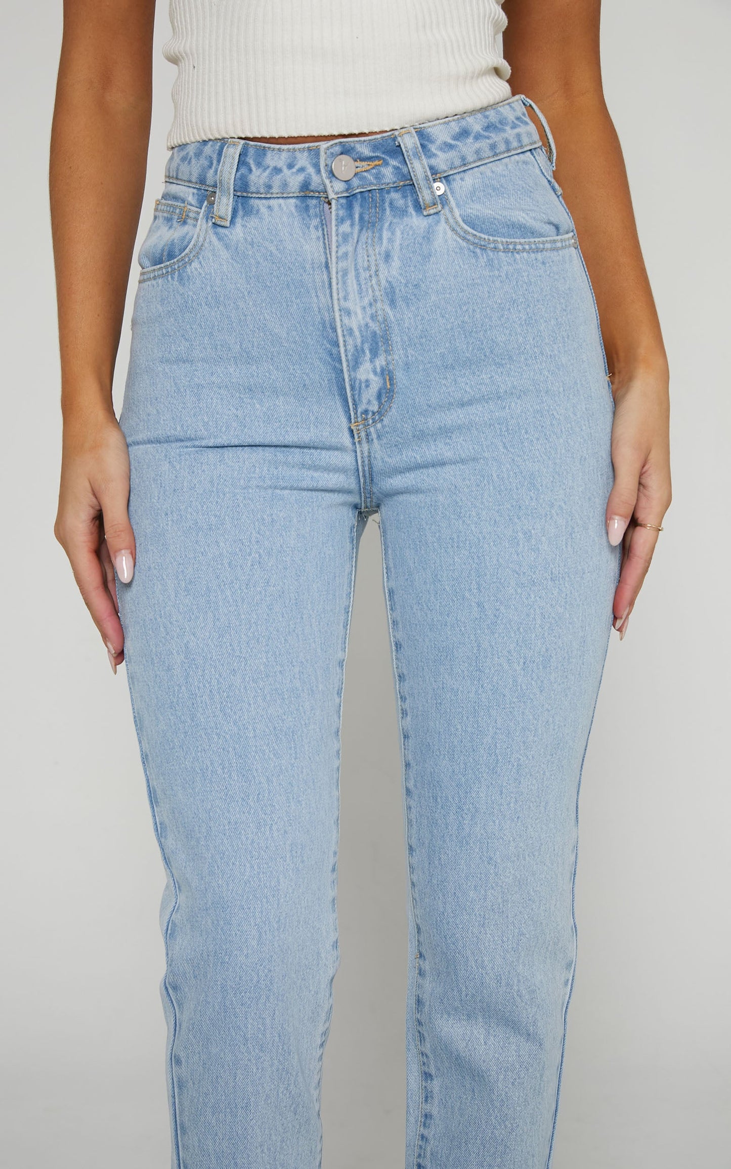 Abrand - A '94 High Slim Jean in Walk Away