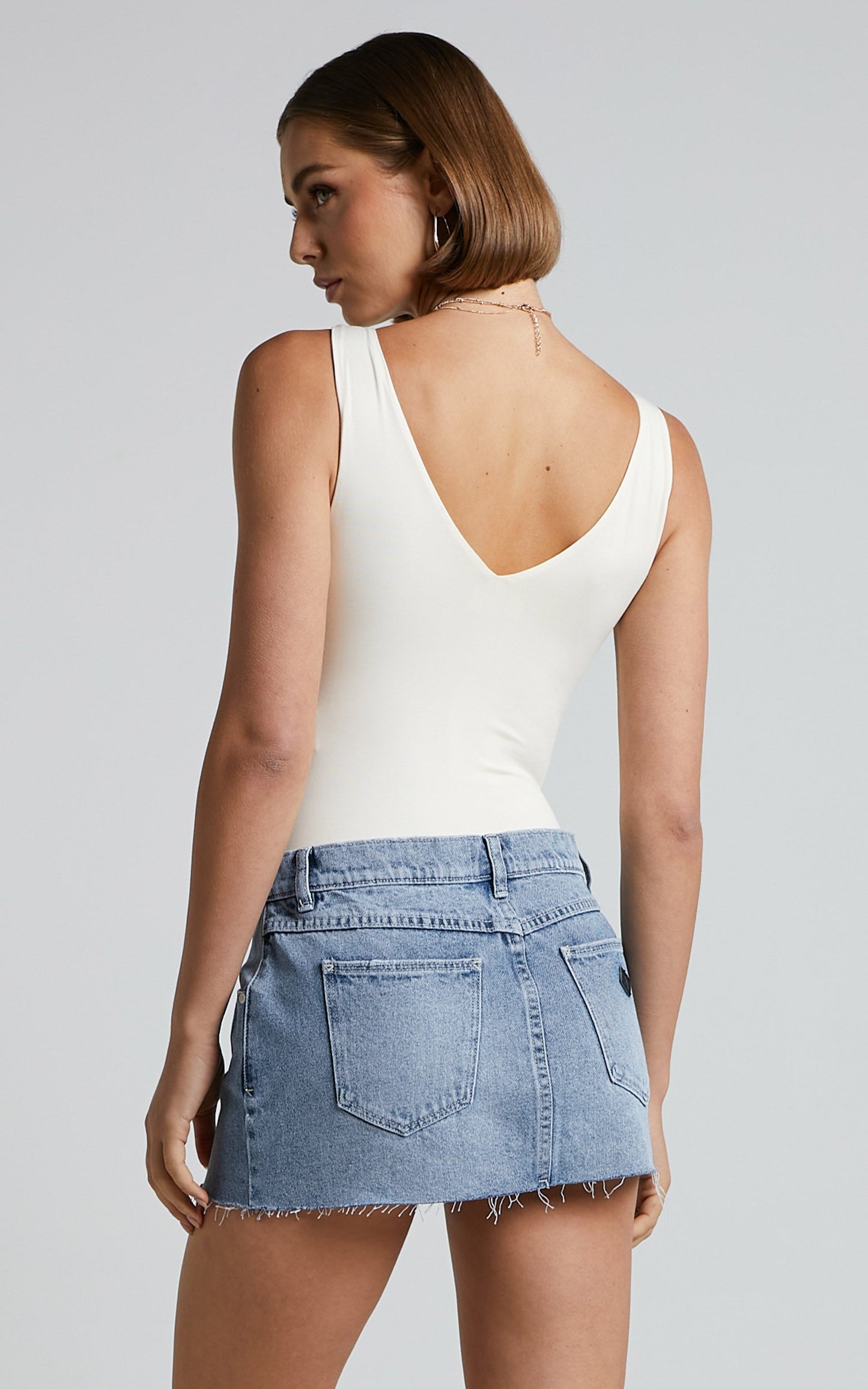 Abrand - A 99 Low Skirt in Jealousy