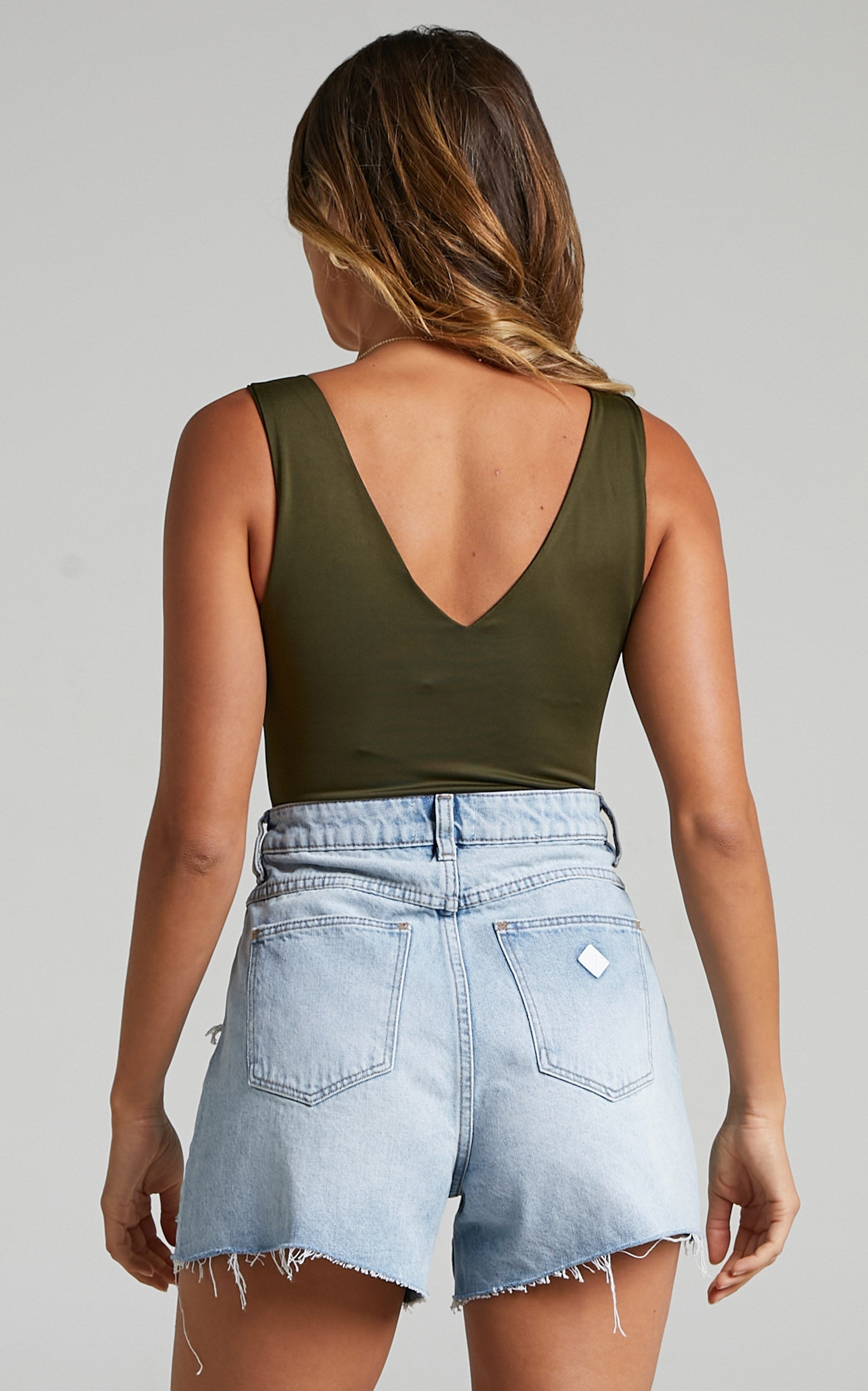 Abrand - A Venice Denim Short in Dana Blue Rip