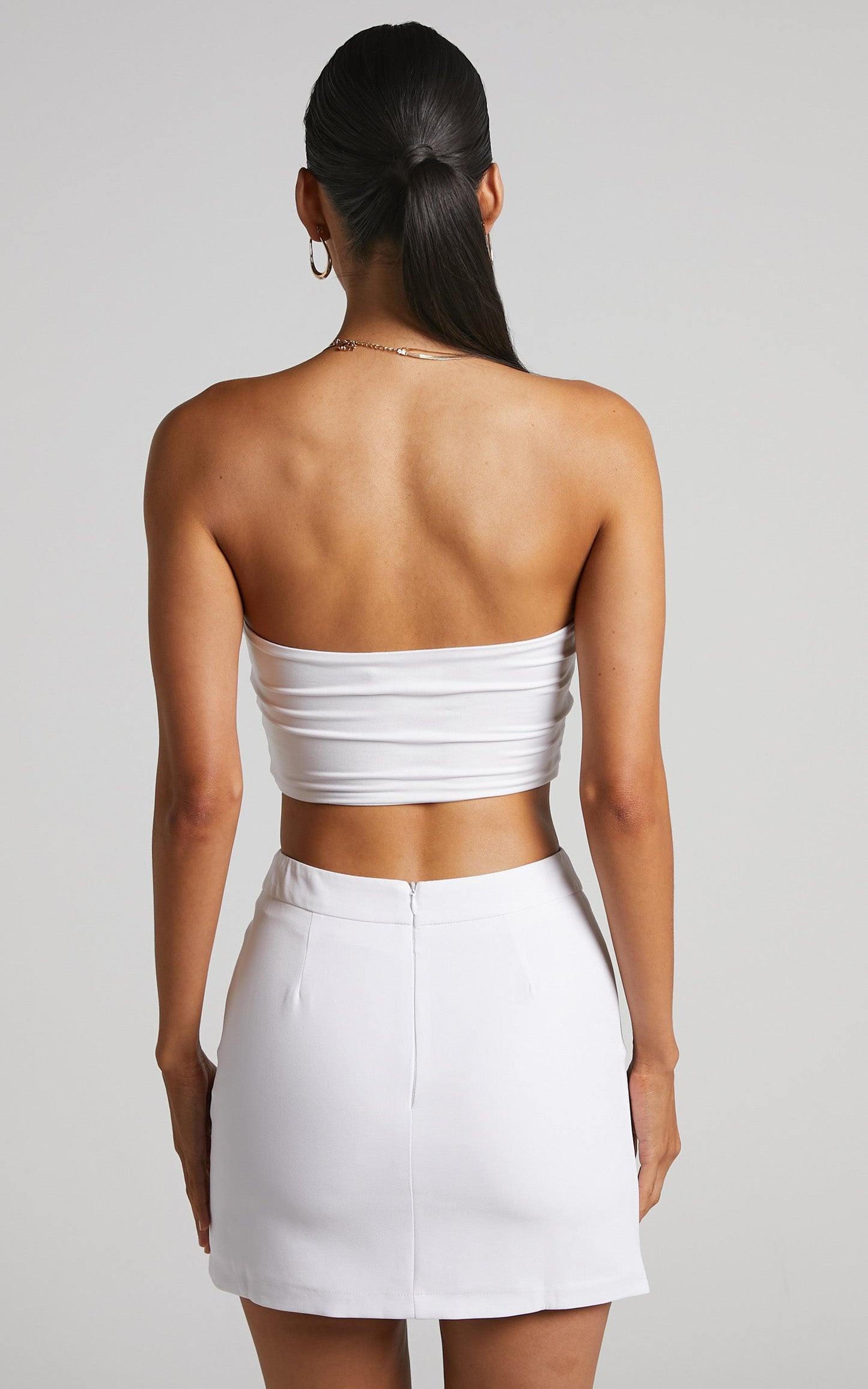 Abril Mini Skirt - Wave Hem Skirt in White