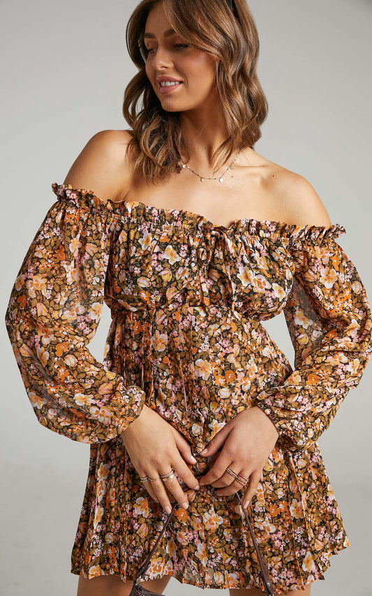 Aeryn Off Shoulder Pleated Mini Dress in Black Floral