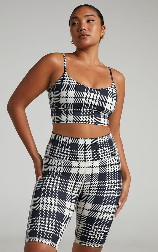 Aim'n - Plaid Check Biker Shorts in Black