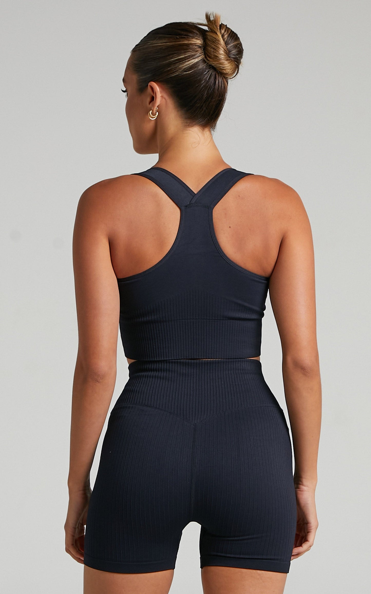 Aim'n - HIGH SUPPORT RIBBED BRA in Black
