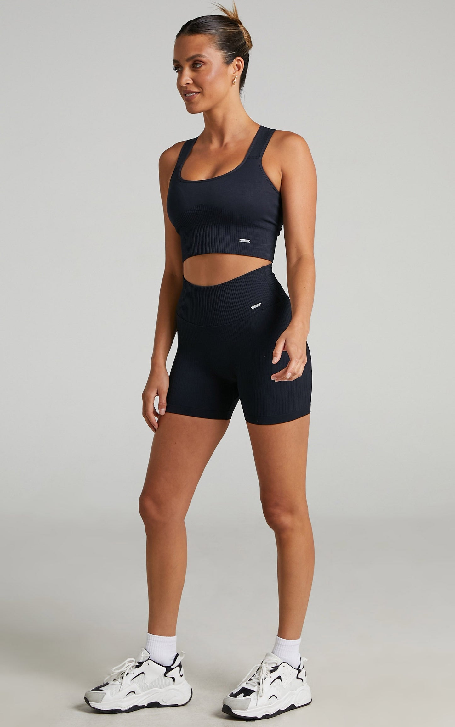 Aim'n - RIBBED MIDI BIKER SHORTS in Black