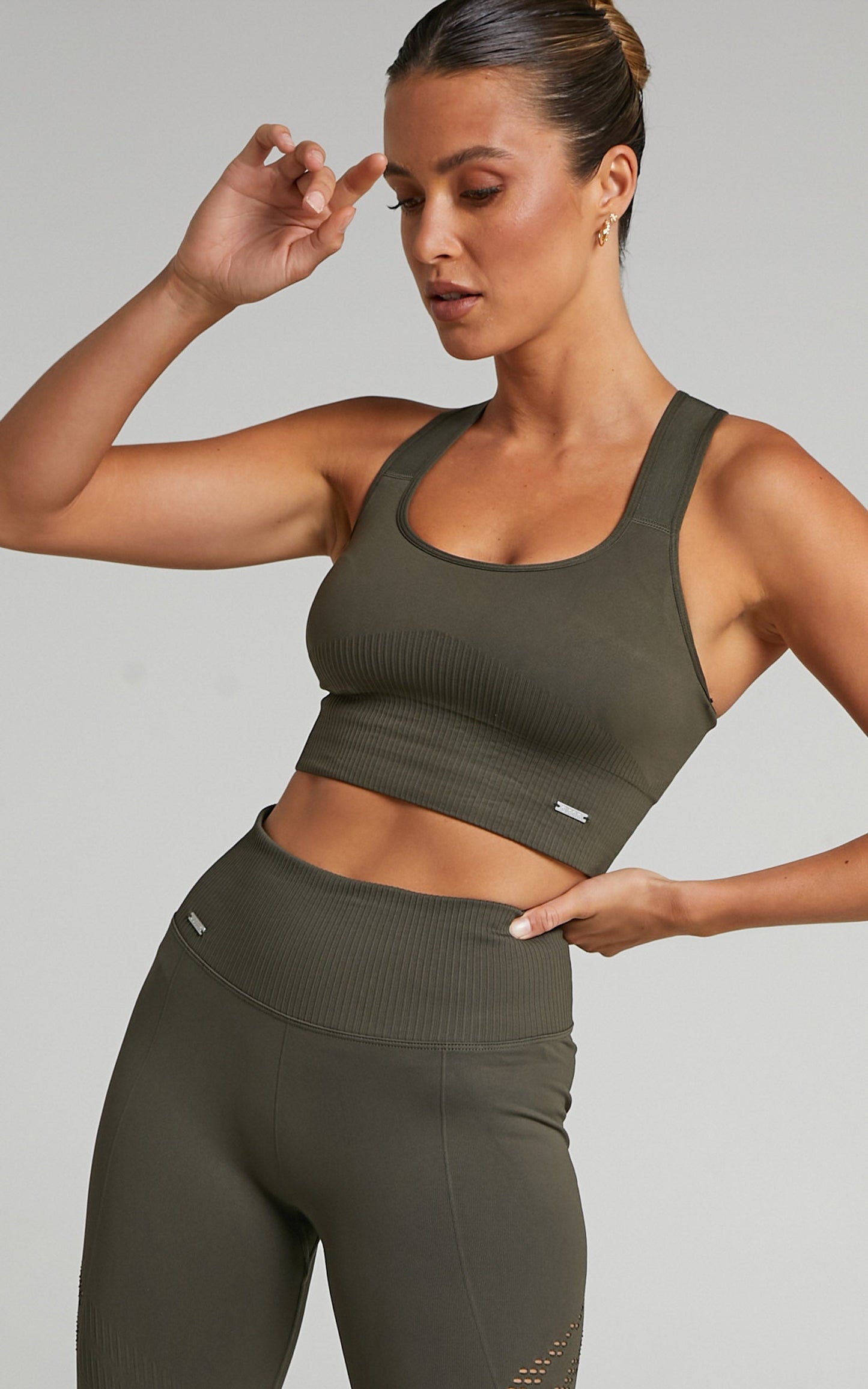 Aim'n - HIGH SUPPORT RIBBED BRA in Khaki