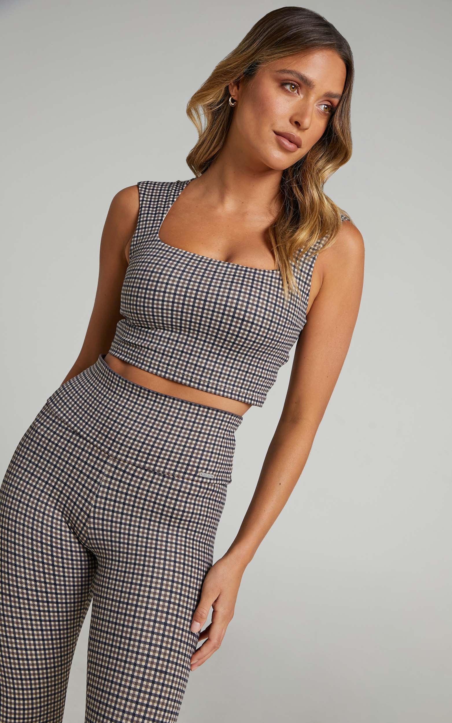 Aim'n - ZIPPED BACK BRA in Pepita