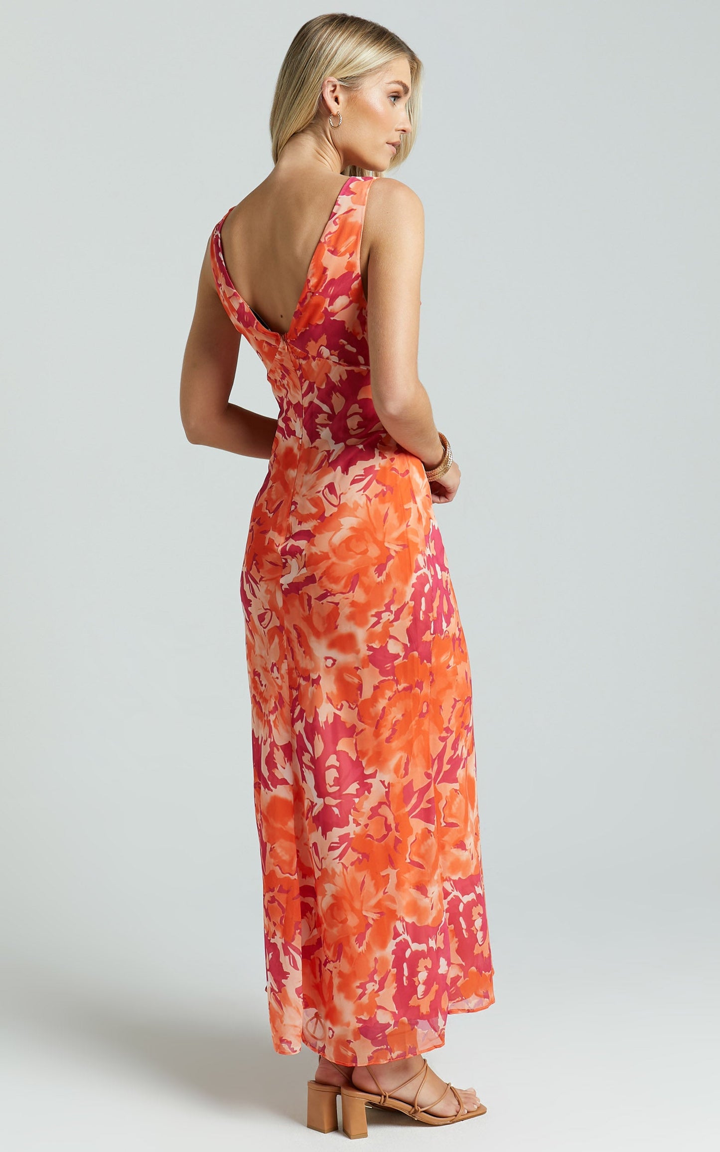 Aizelle Midi Dress - V Neck Dress in Orange Floral