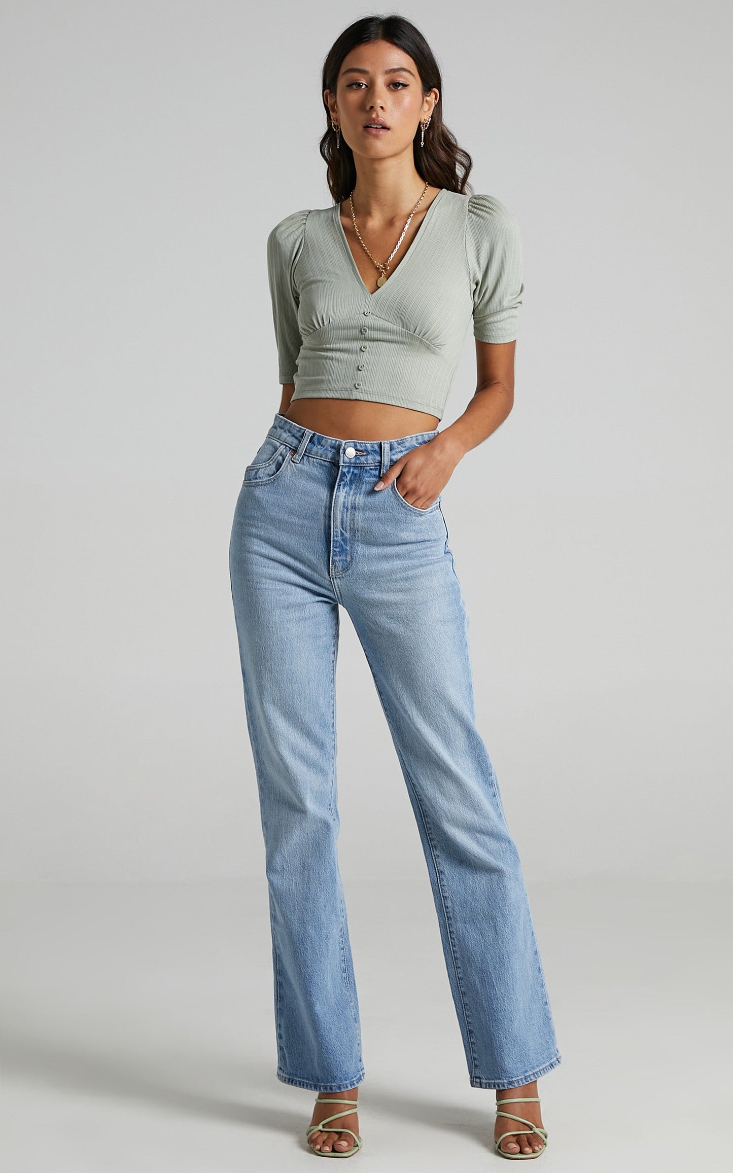 Akaroa Top in Sage