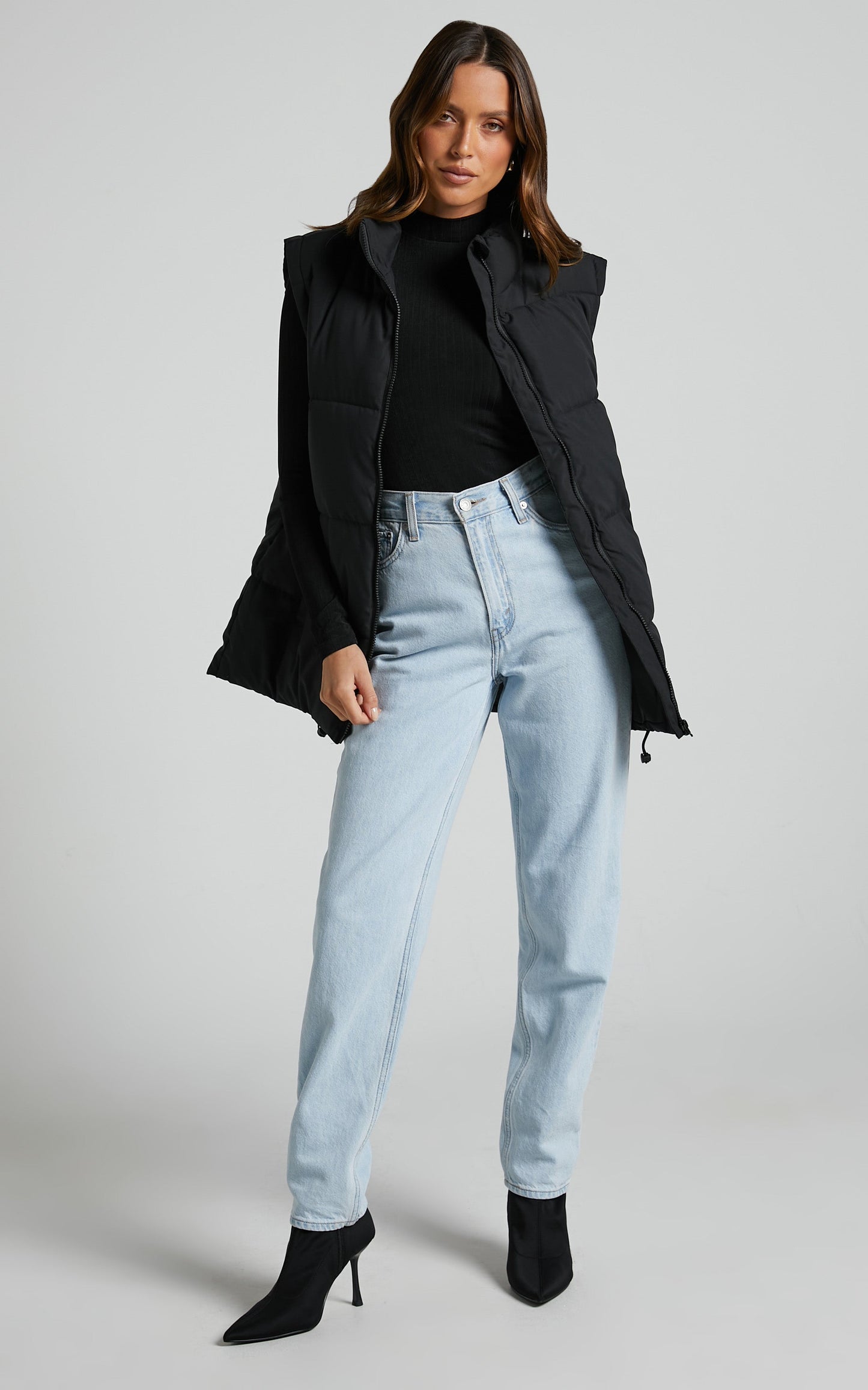 Alexei Vest - Linen Look Longline Puffer Vest in Black