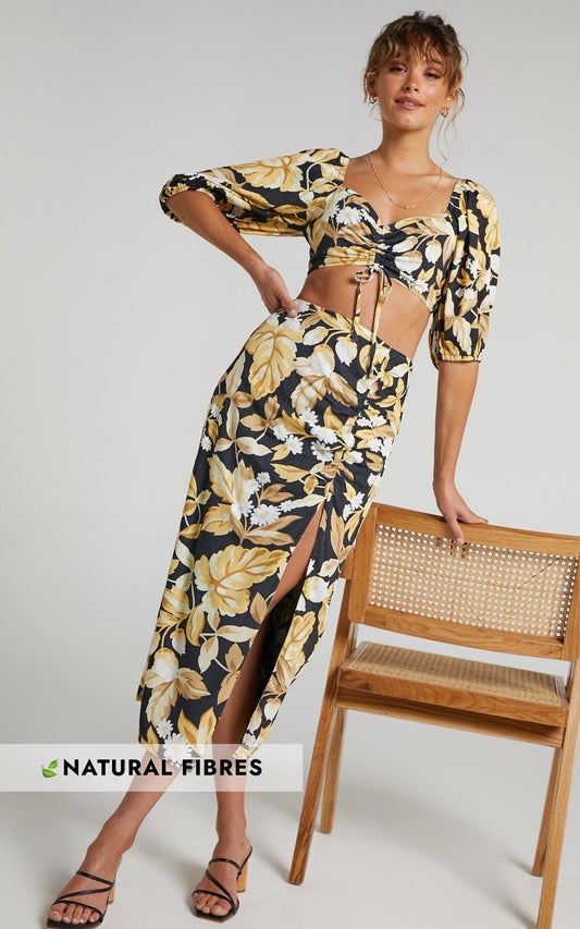 Amalie The Label - Amabel Linen Crop Top and Midi Skirt Two Piece Set in Black Floral