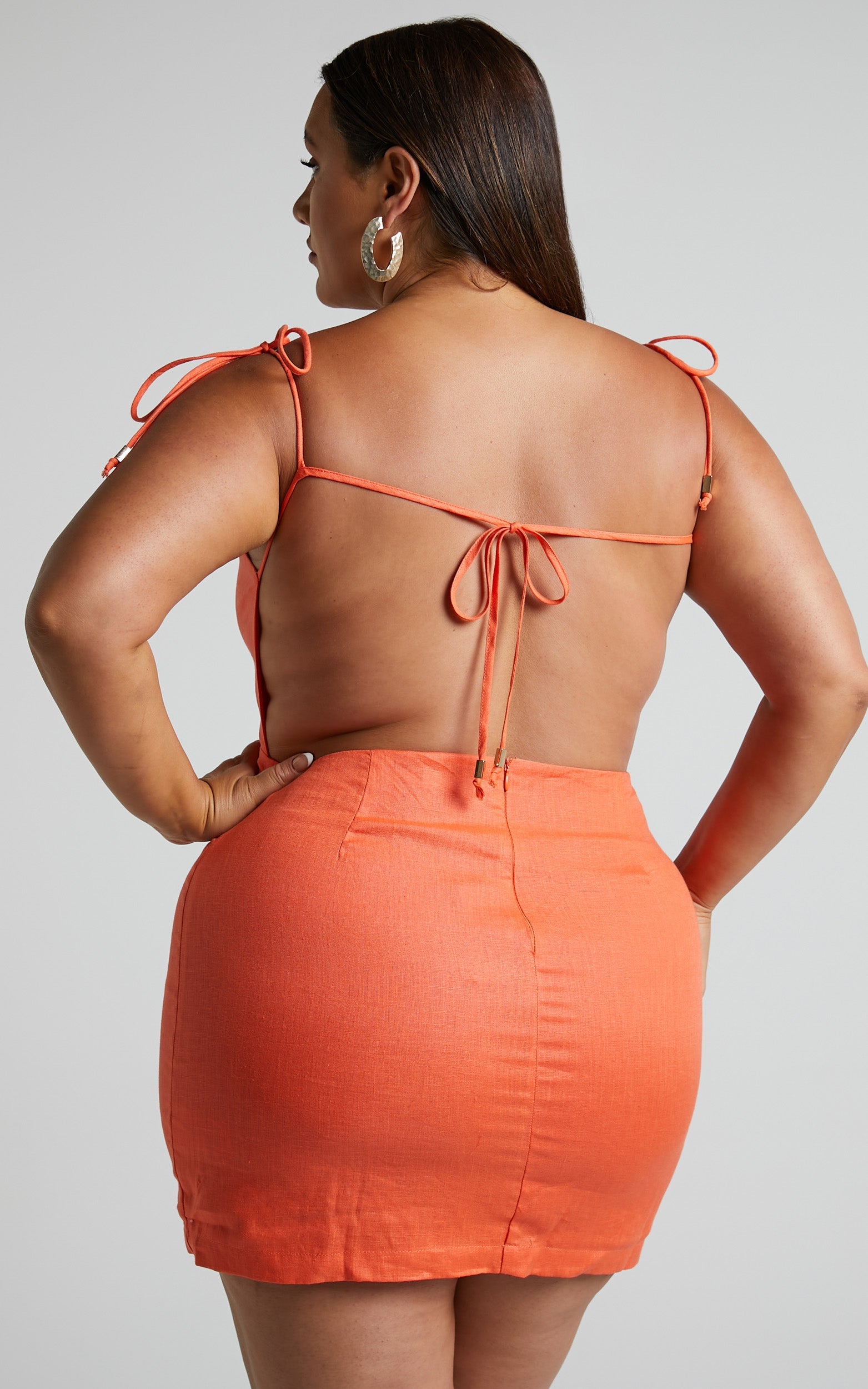 Amalie The Label - Denissia Linen Strappy Open Back Mini Linen Dress in Orange Pop
