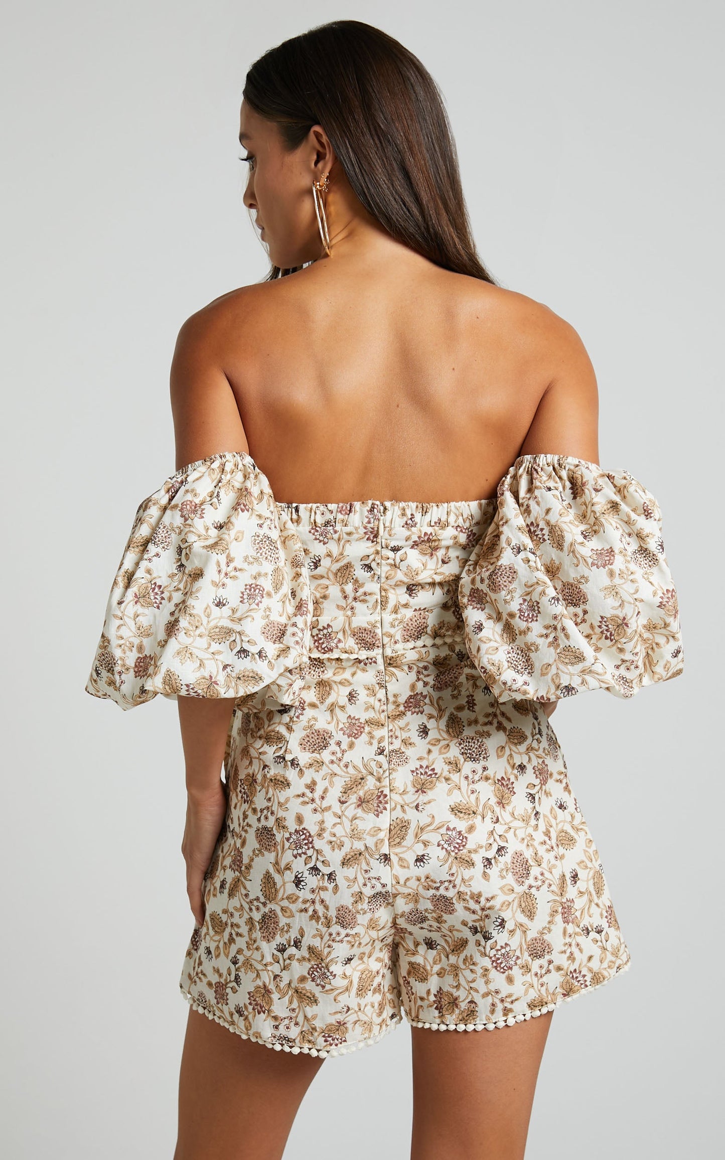 Amalie The Label - Chantal Linen Blend Off The Shoulder Puff Sleeve Playsuit in Maya Floral