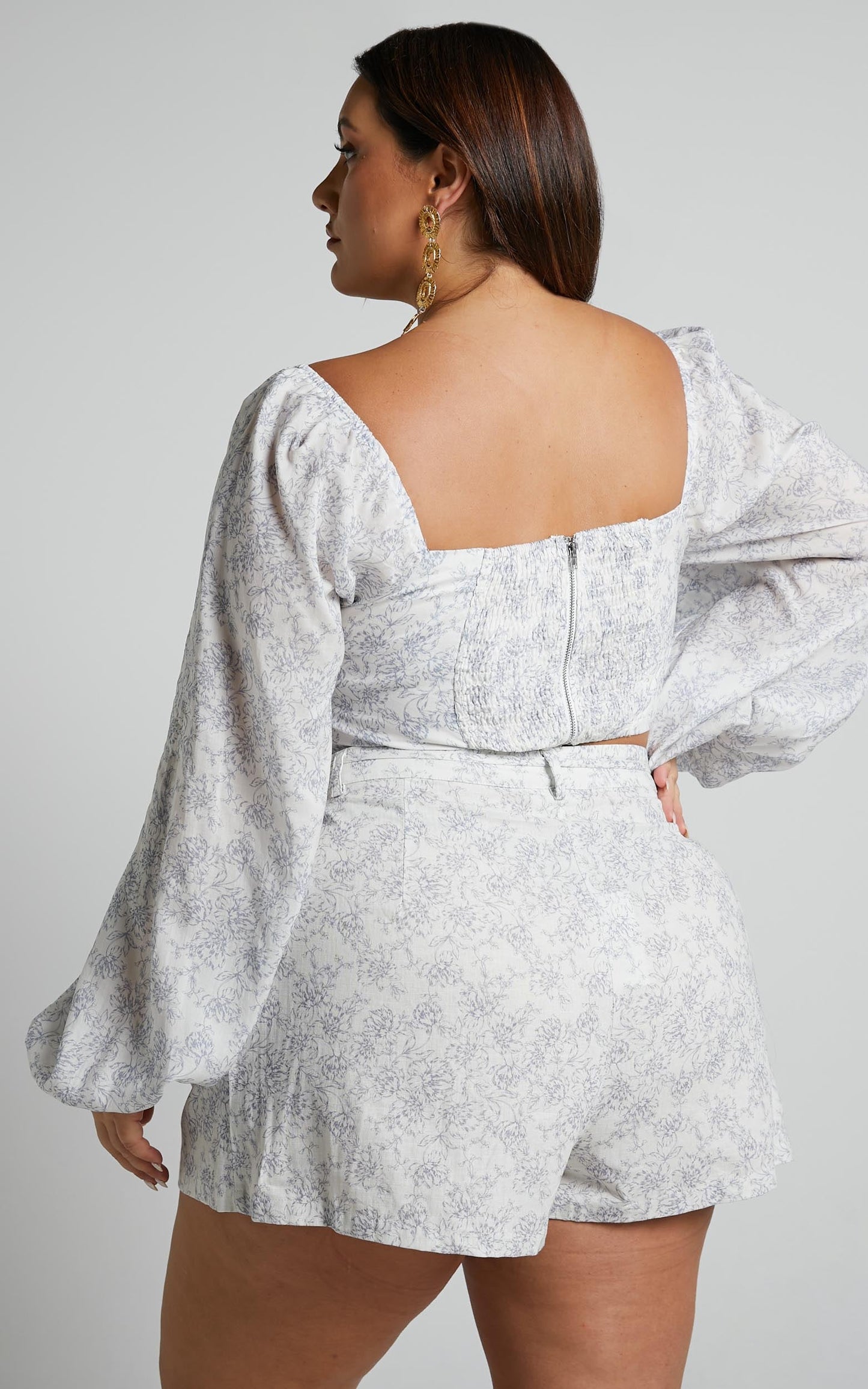 Amalie The Label - Corletta Panelled Puff Sleeve Top in Dolce Fleur