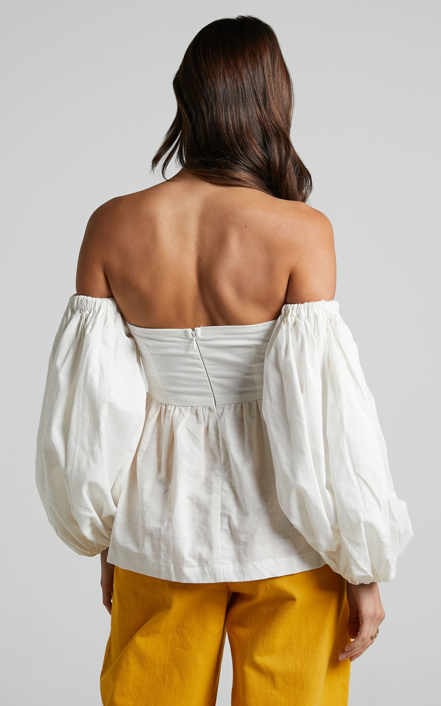 Amalie The Label - Emerita Linen Blend Off Shoulder Puff Sleeve Top in Warm White