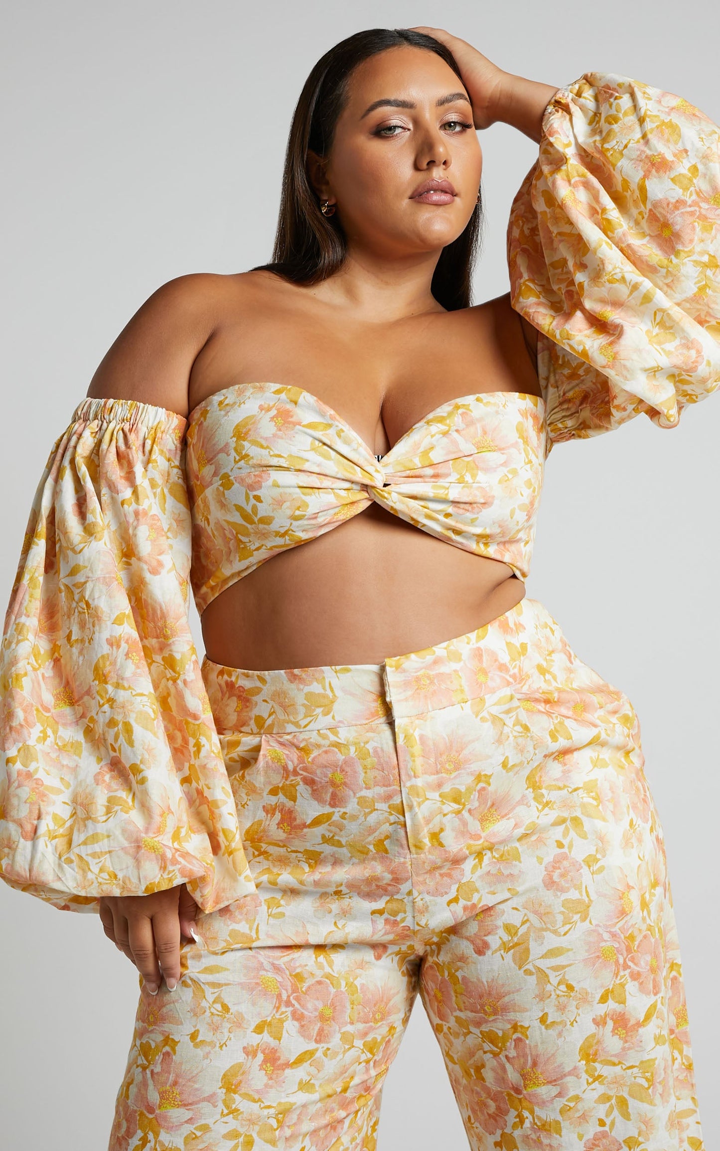 Amalie The Label - Emerita Linen Blend Off Shoulder Puff Sleeve Twist Crop Top in Sierra Floral