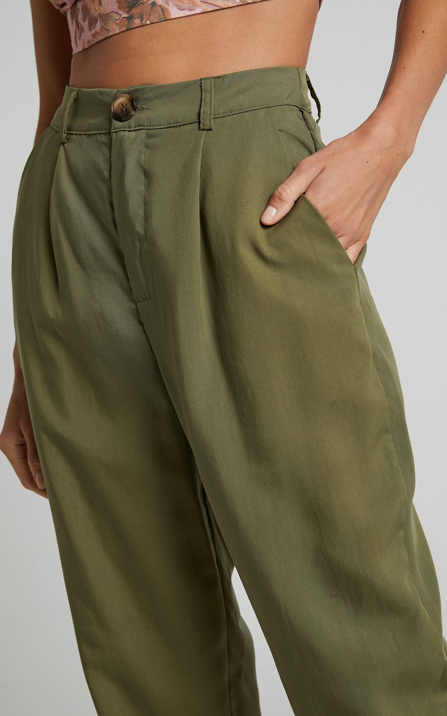 Amalie The Label - High Waisted Irina Tailored Tapered Pant in Khaki