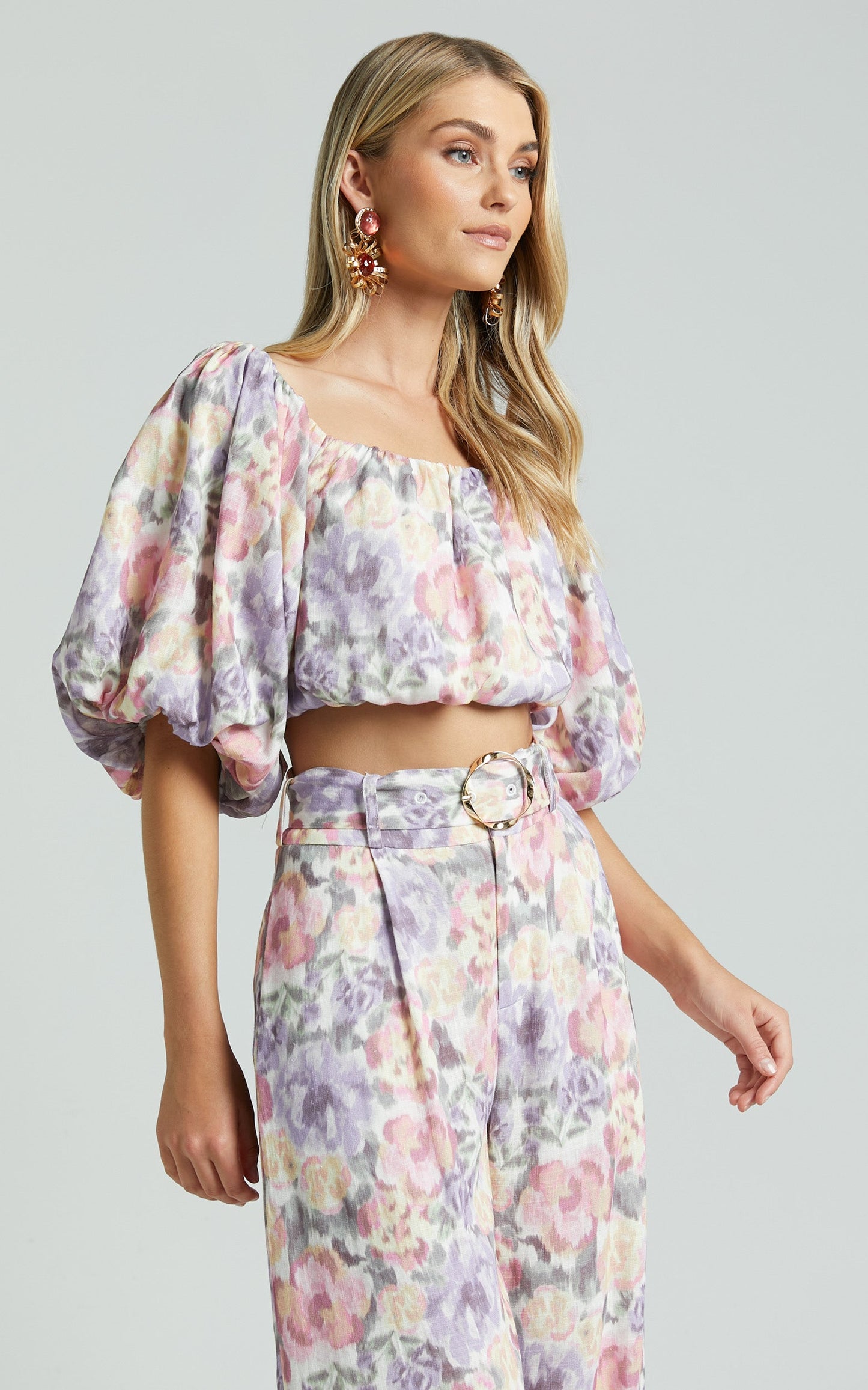Amalie The Label - Mimie Linen Blend Short Puff Sleeve Tie Back Top in Aurora Print