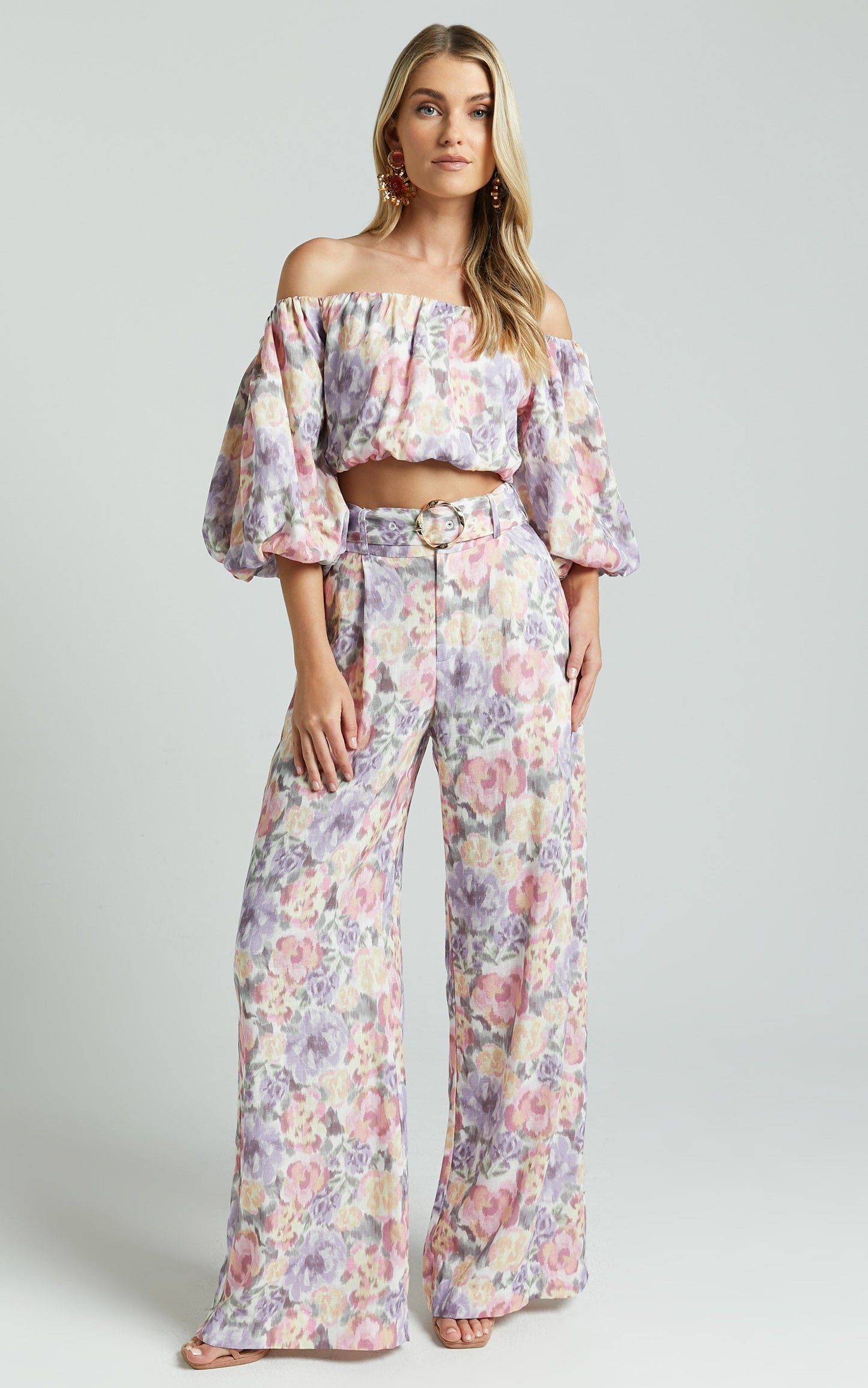 Amalie The Label - Mimie Linen Blend Short Puff Sleeve Tie Back Top in Aurora Print