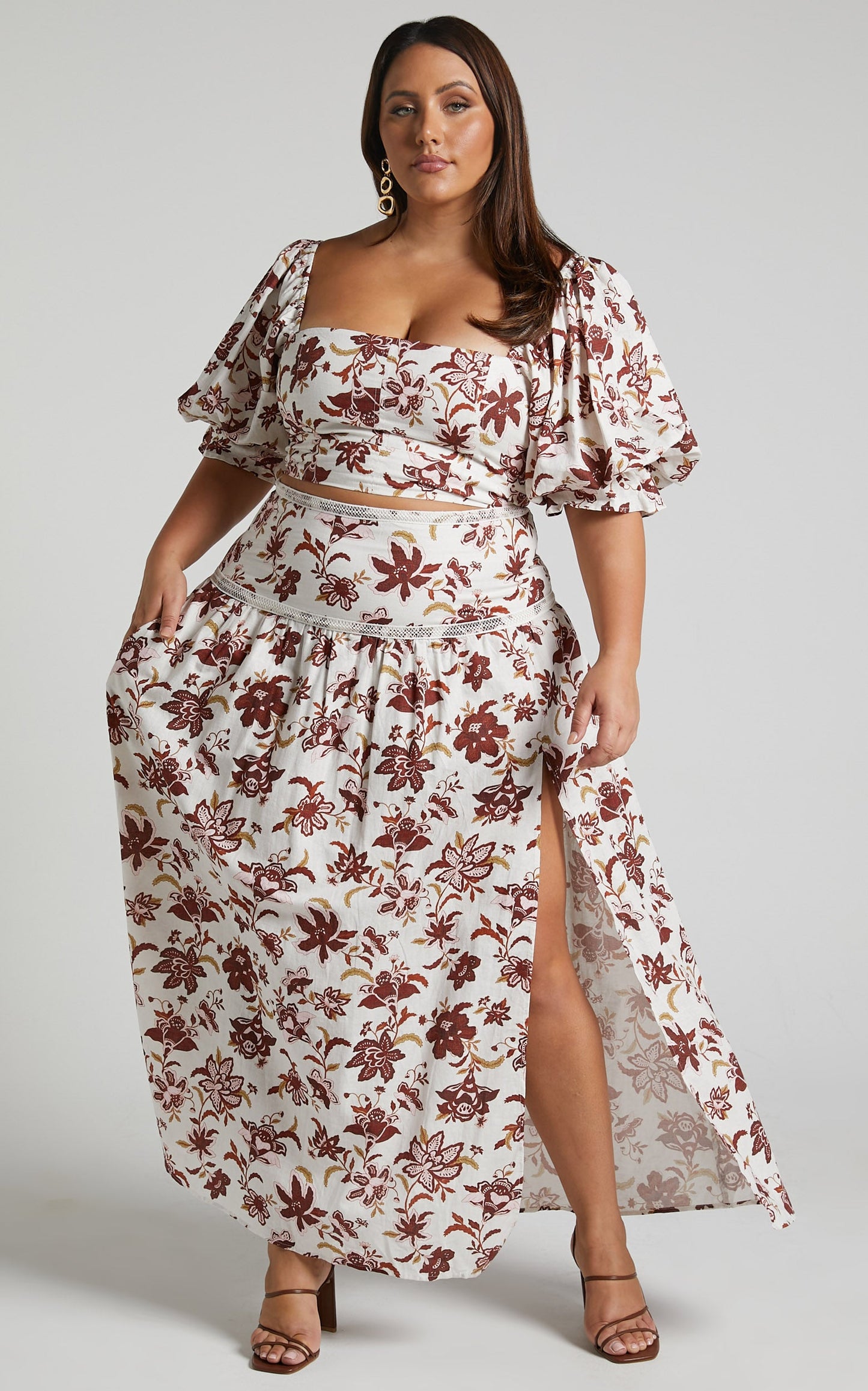 Amalie The Label - Rosabel Linen Look Blend High Waisted Midi Skirt in Luca print