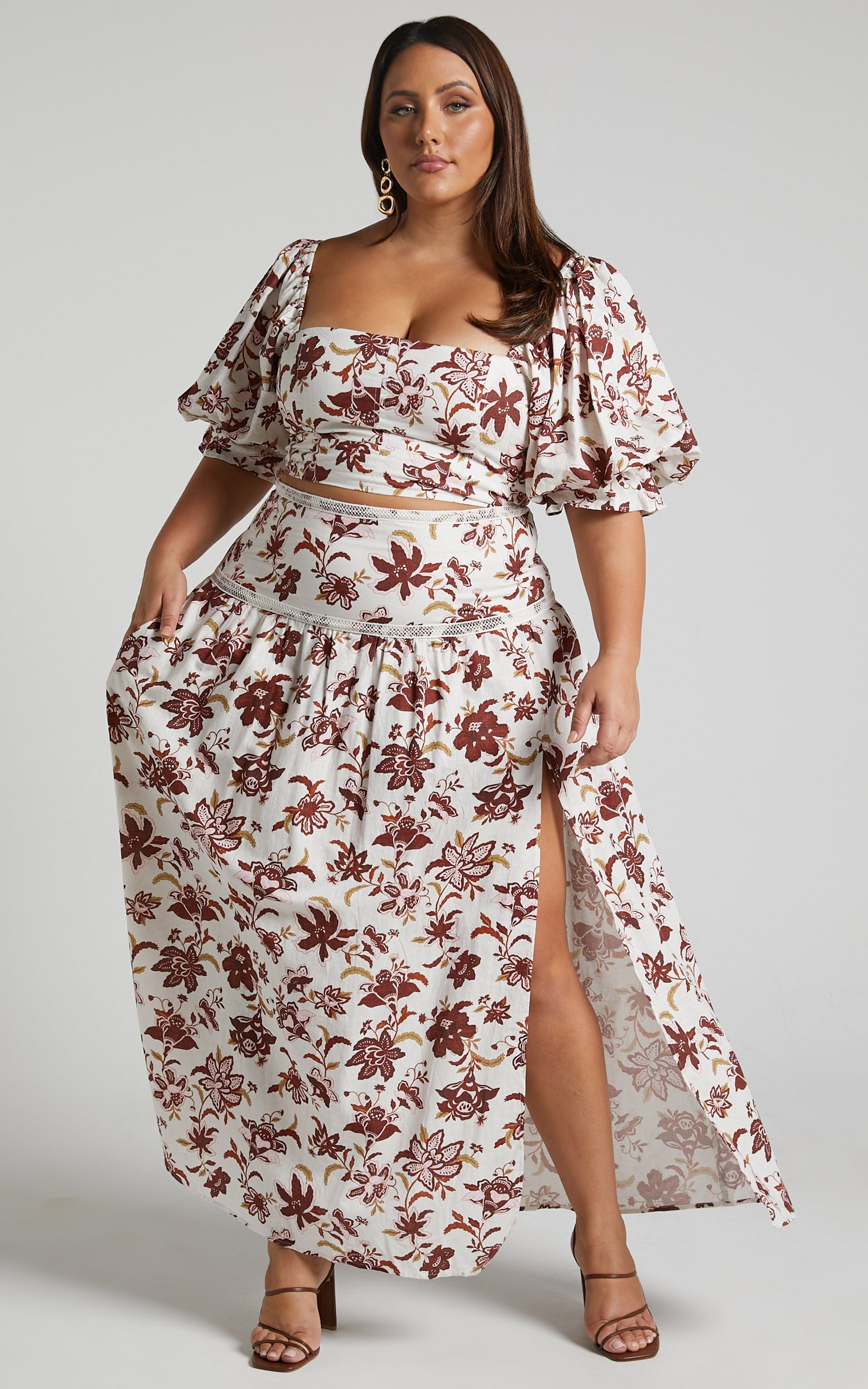 Amalie The Label - Rosabel Linen Look Blend High Waisted Midi Skirt in Luca print