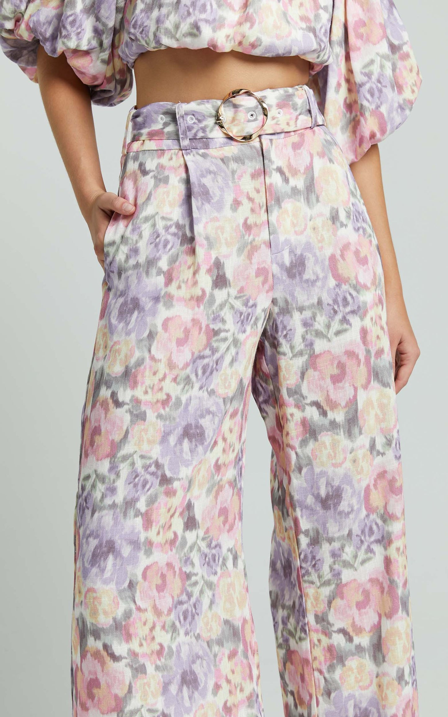 Amalie The Label - Aldina Linen Blend High Waisted Belted Straight Leg Pants in Aurora Print