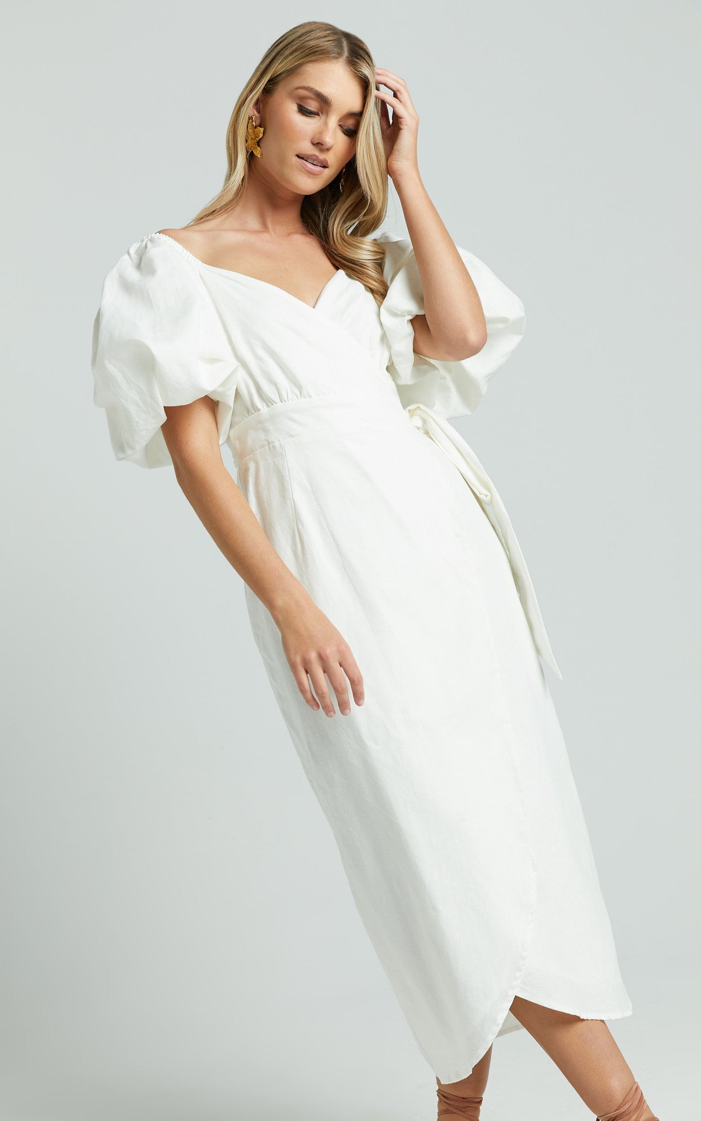 Amalie The Label - Maelle Linen Blend Short Puff Sleeve Wrap Midi Dress in White